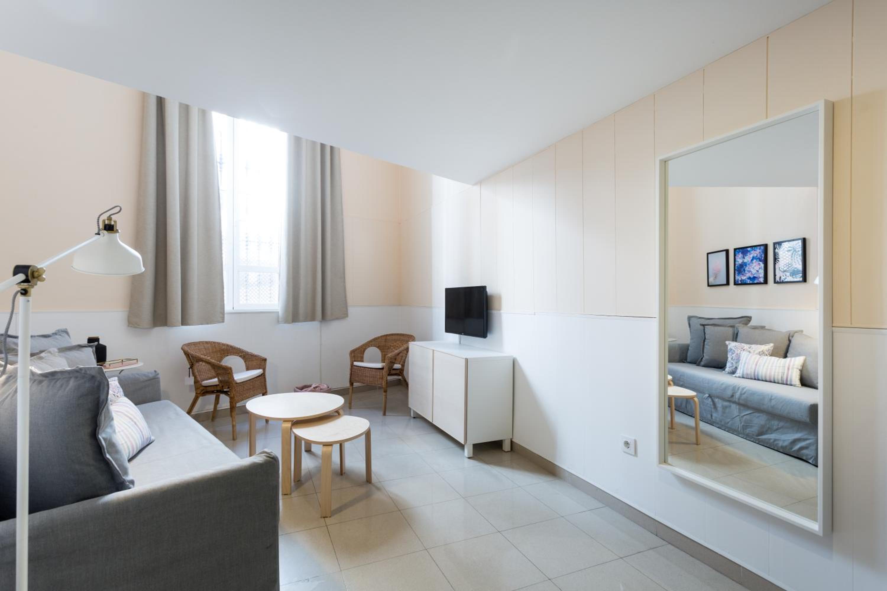 Duplex Apartment - Photo 8