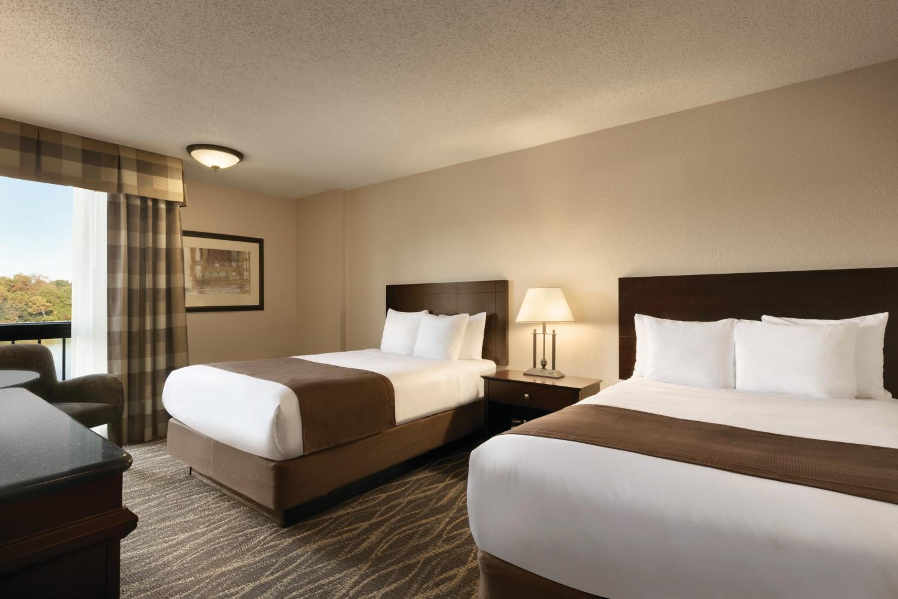 Double Room with Two Double Beds - Non-Smoking photo 1
