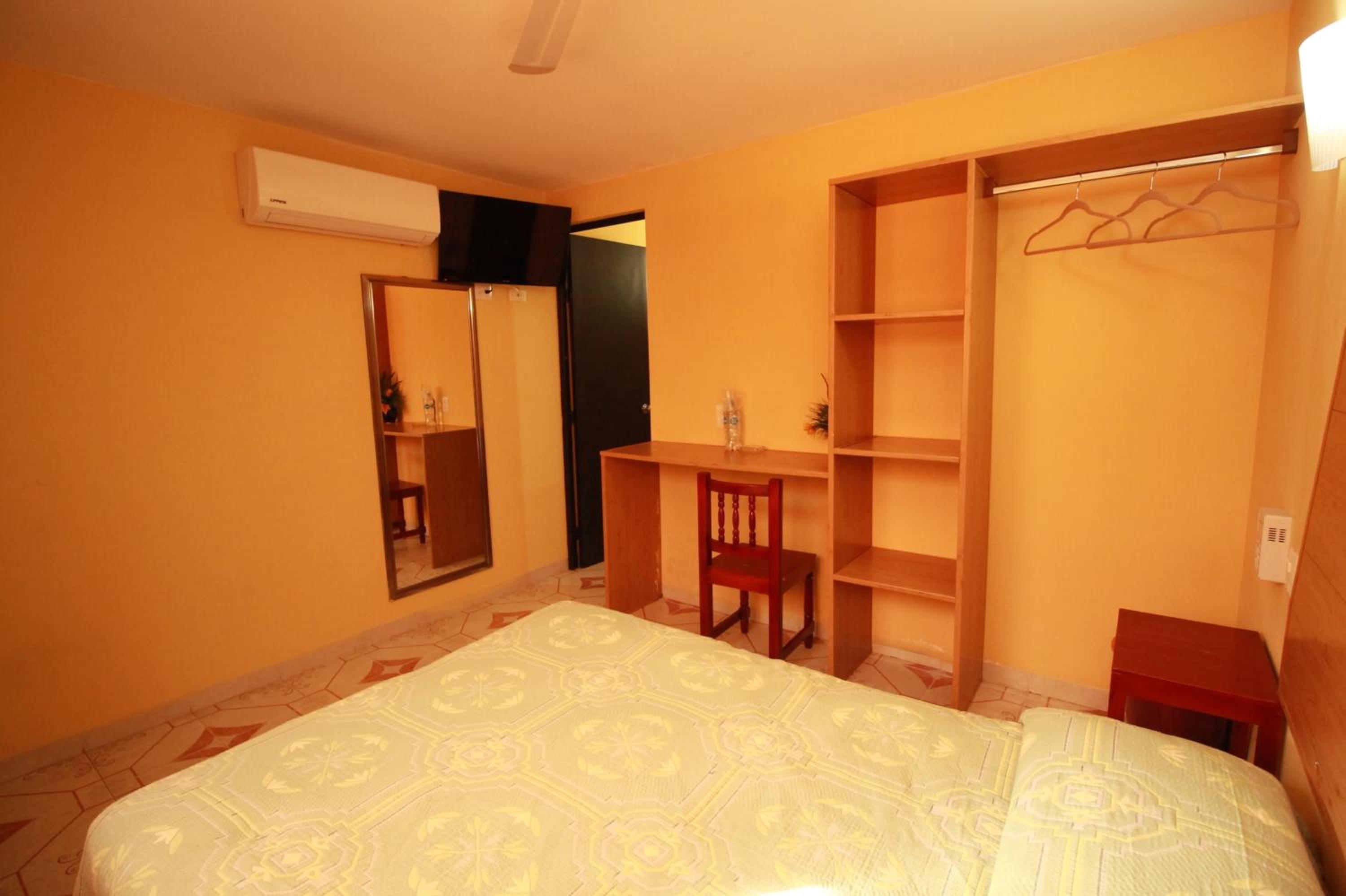 Standard Double Room photo 2