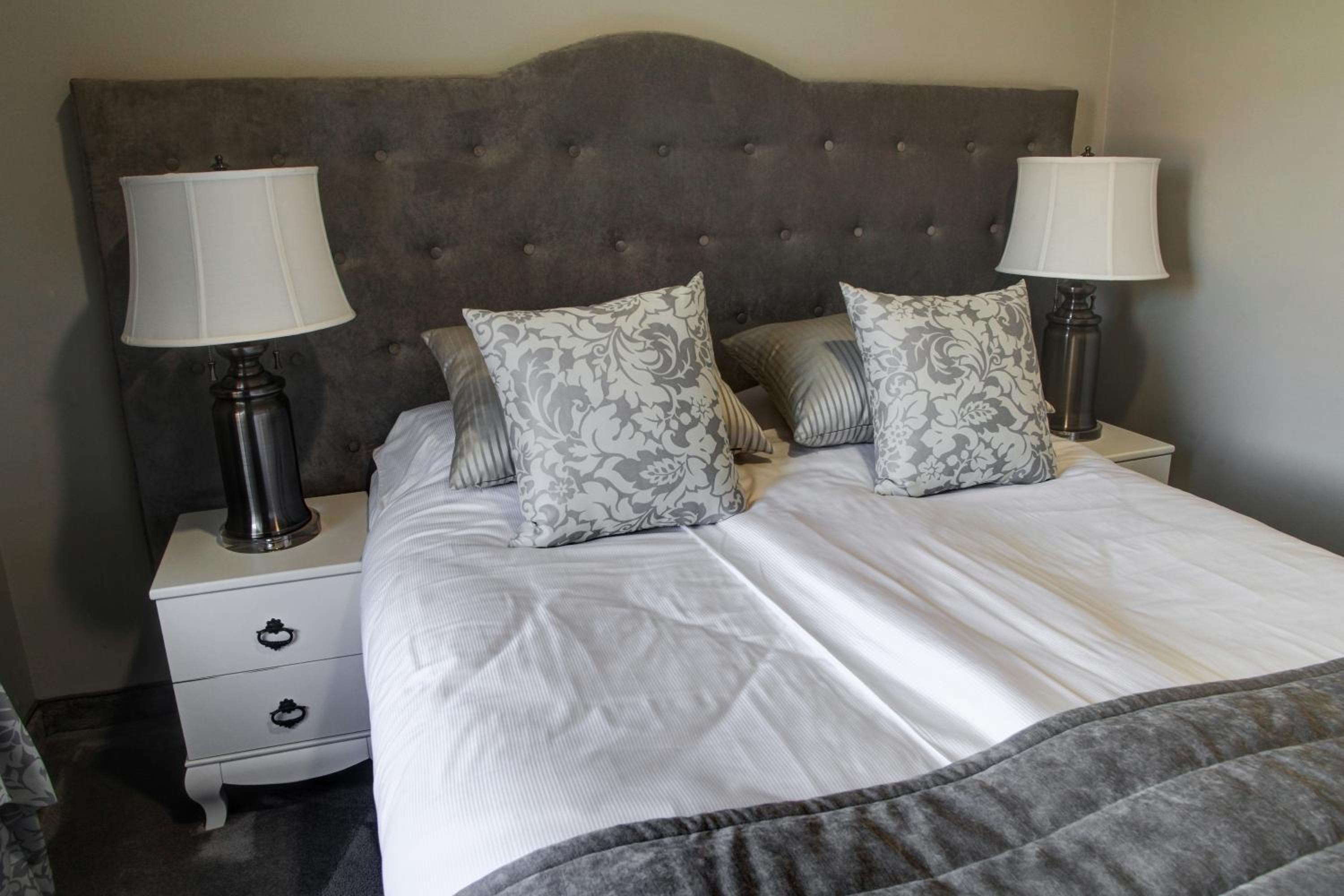 Double Room - Photo 4
