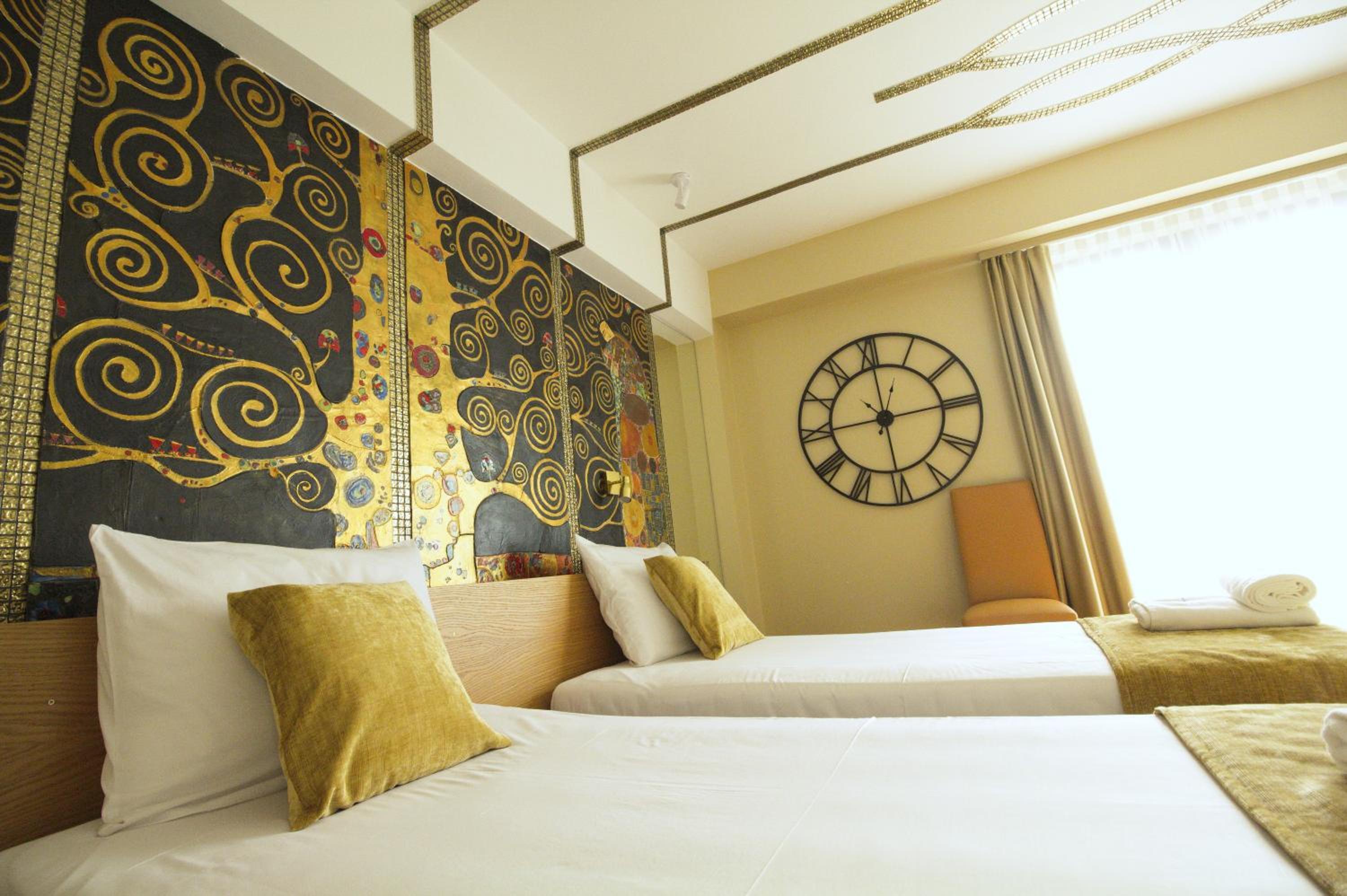 Deluxe Twin Room - Photo 2