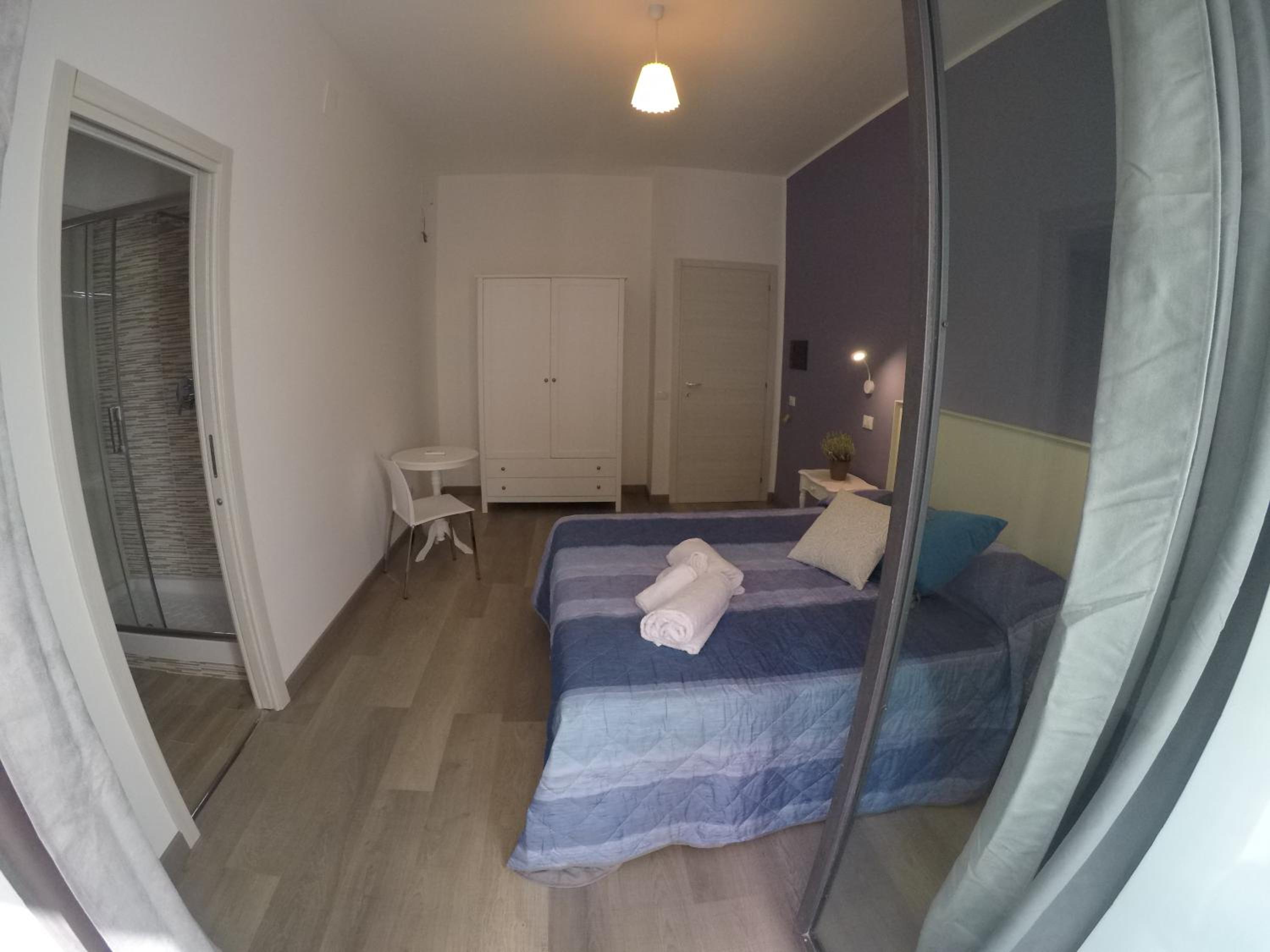 Standard Double Room photo 2