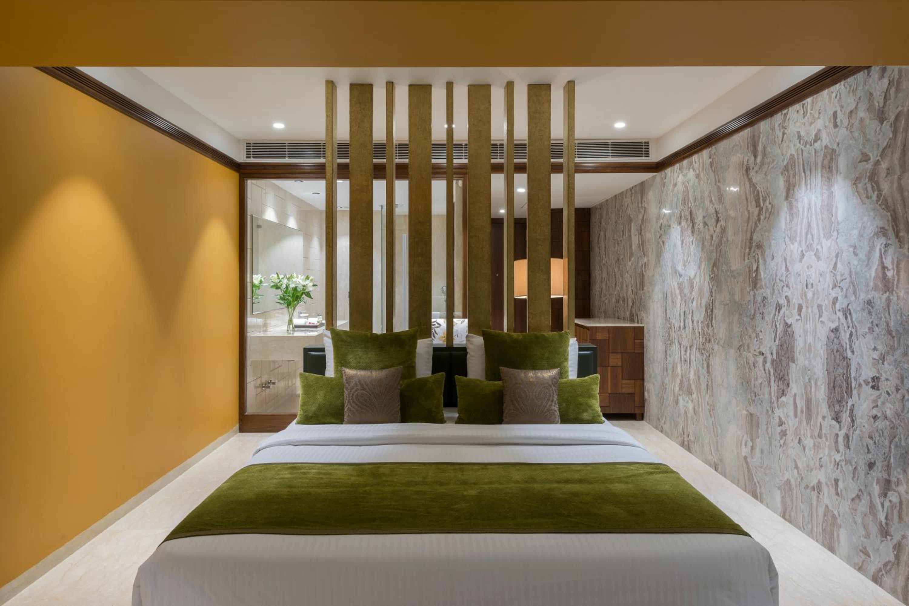 Junior Suite with Balcony photo 3