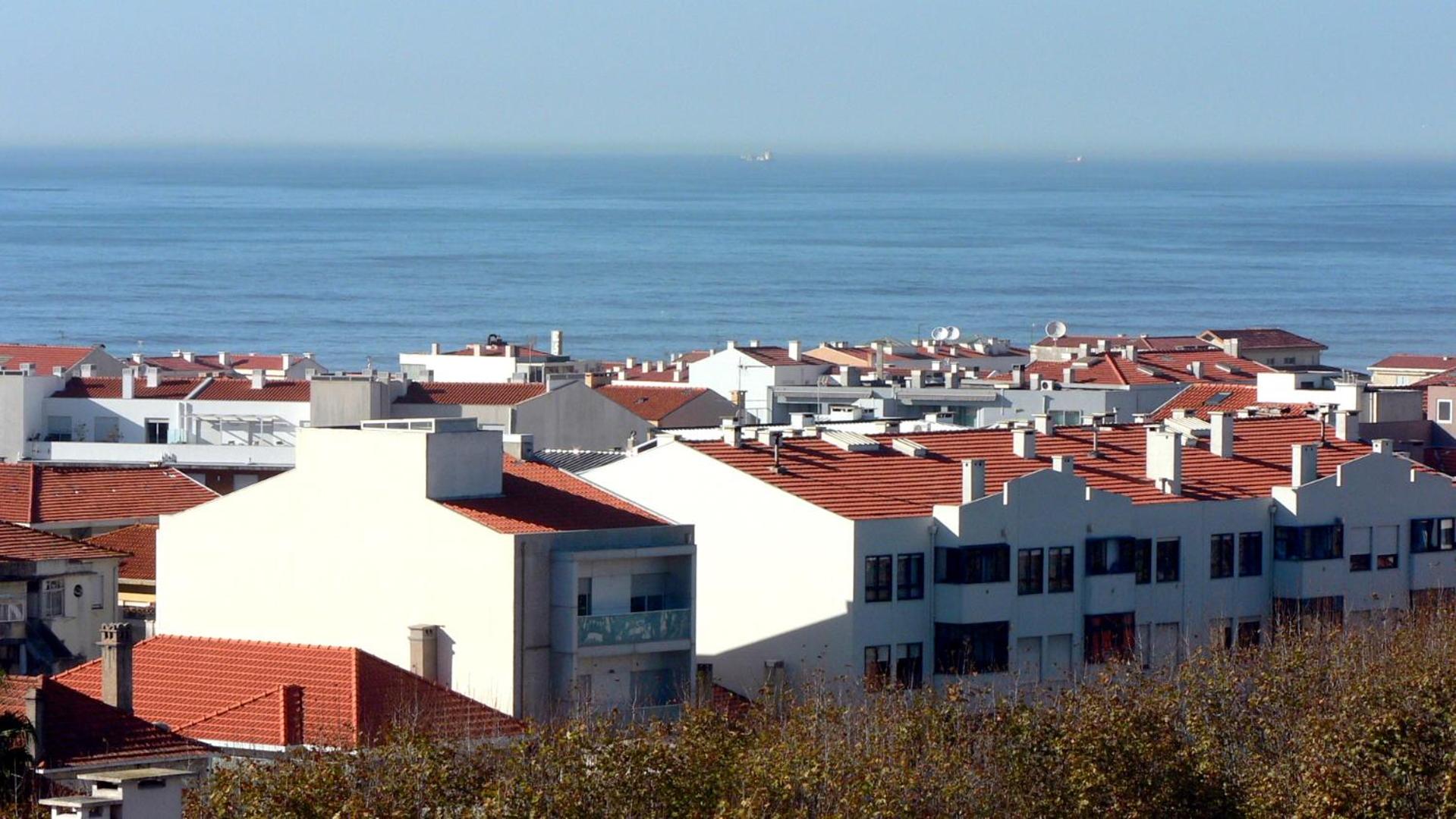 One-Bedroom Apartment with Sea View and Terrace - Photo 34