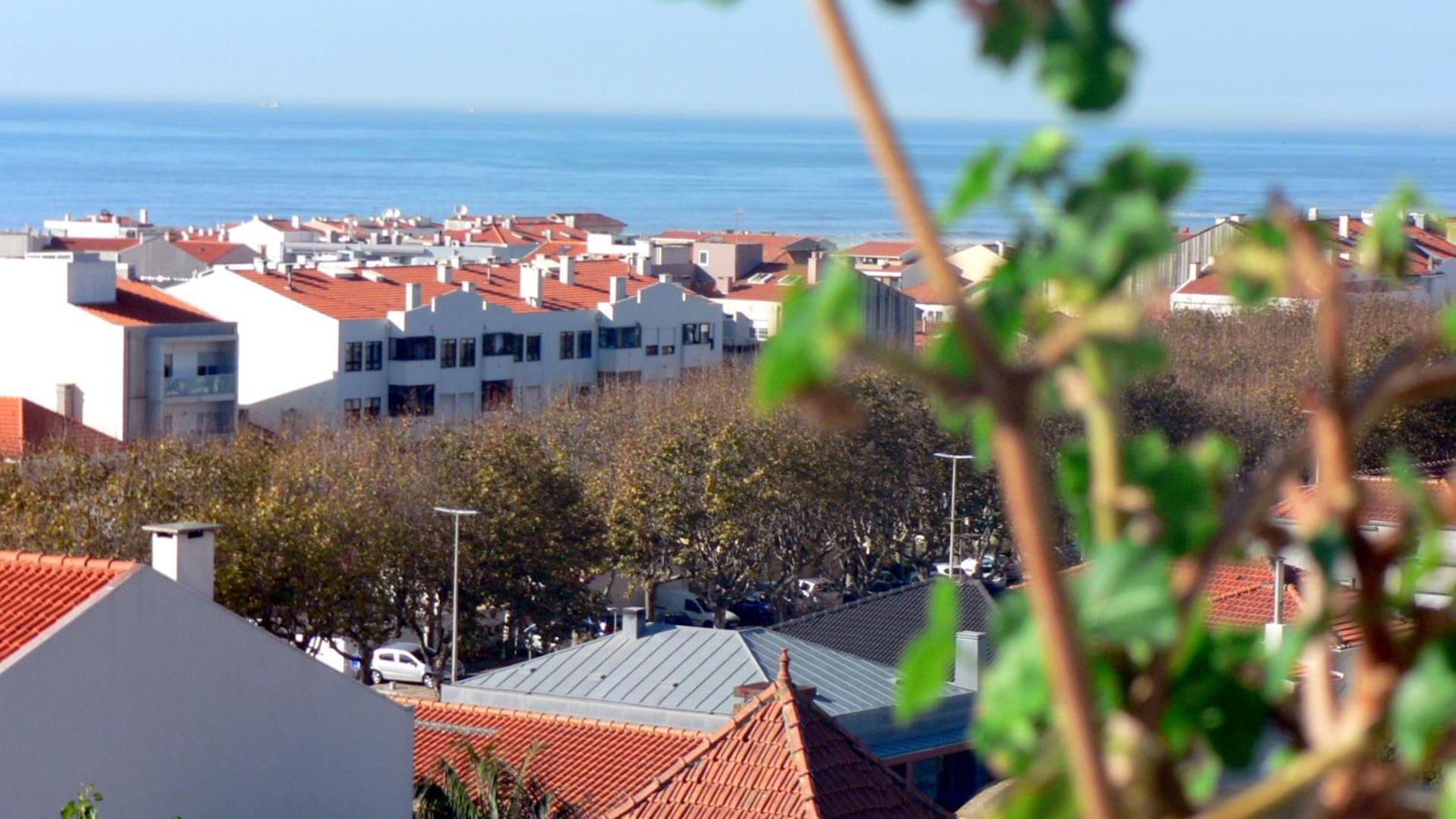 One-Bedroom Apartment with Sea View and Terrace - Photo 55