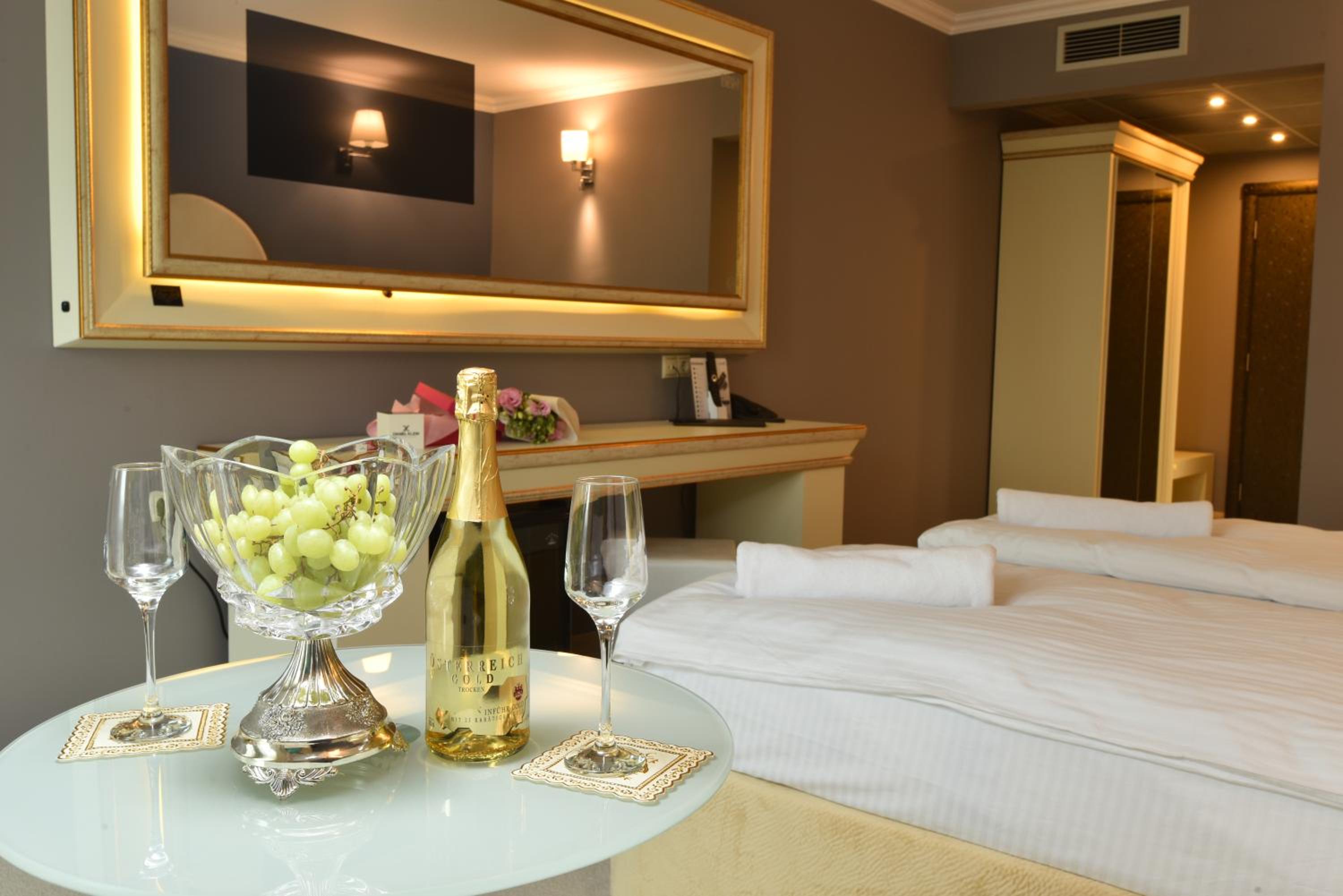 Deluxe Double Room photo 2