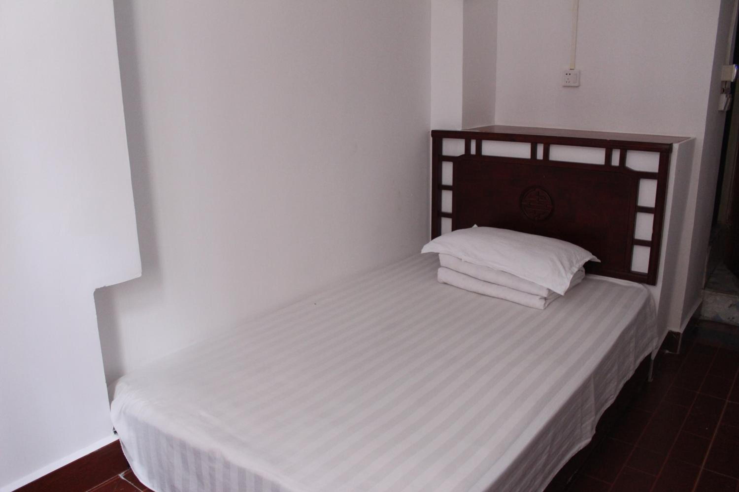 Budget Single Room photo 2