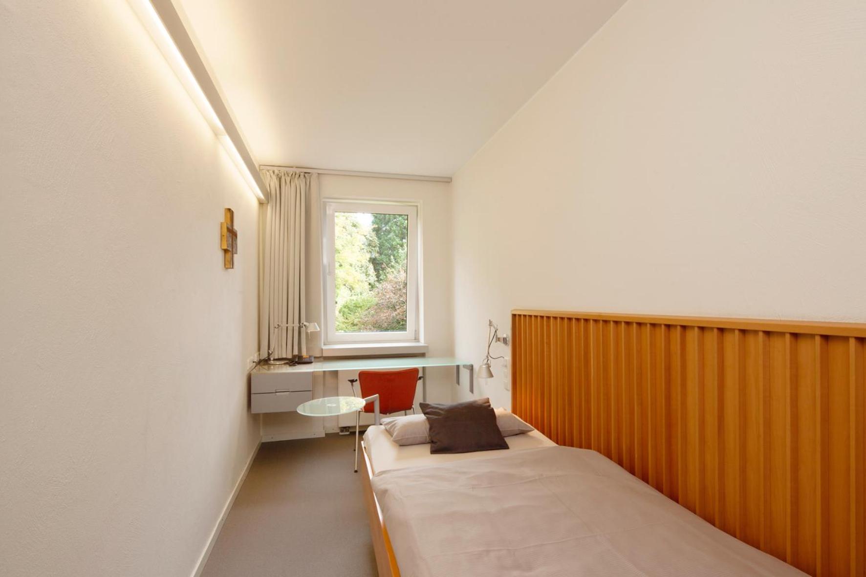 Single Room with Bathroom