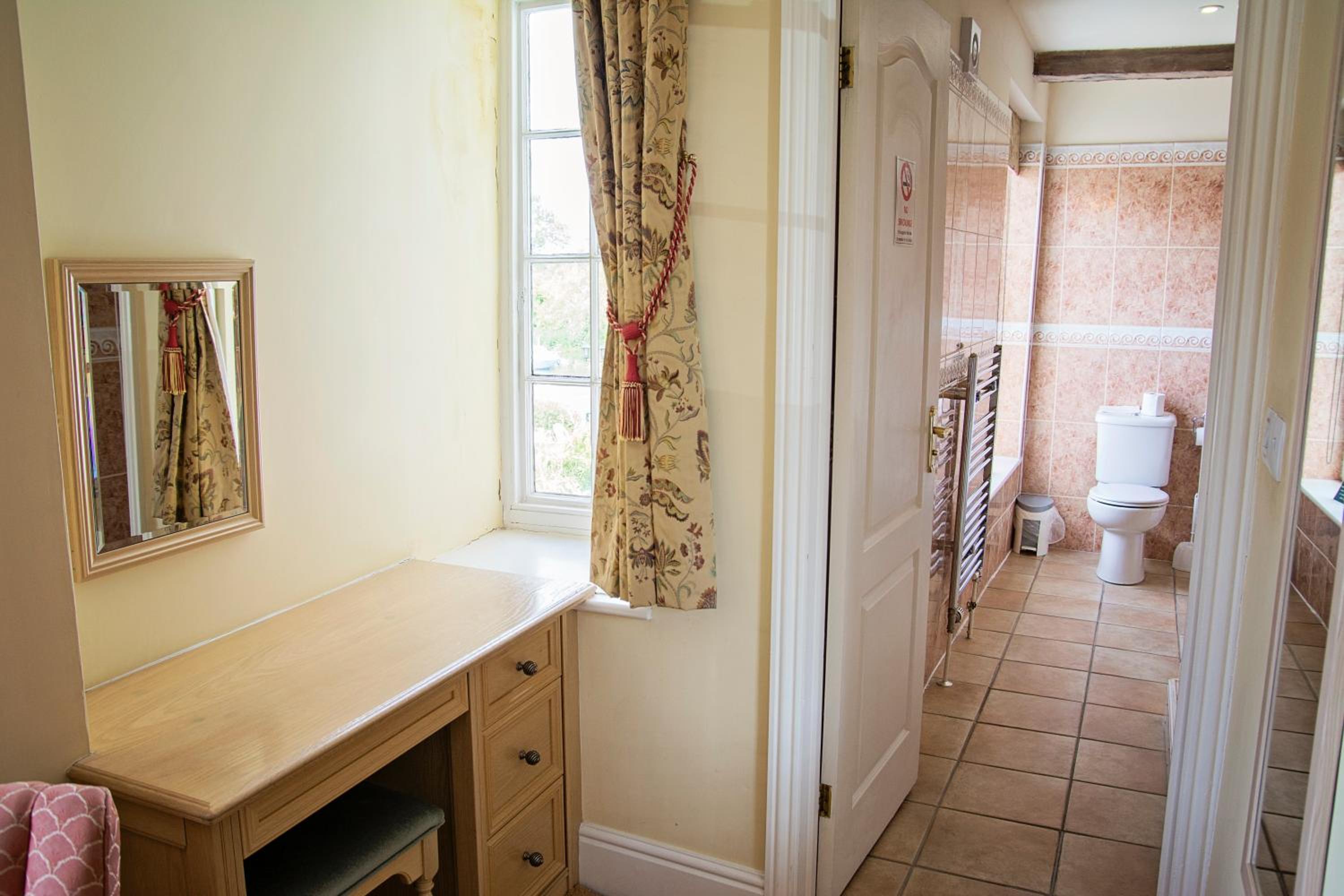 Deluxe Double Room - Photo 3