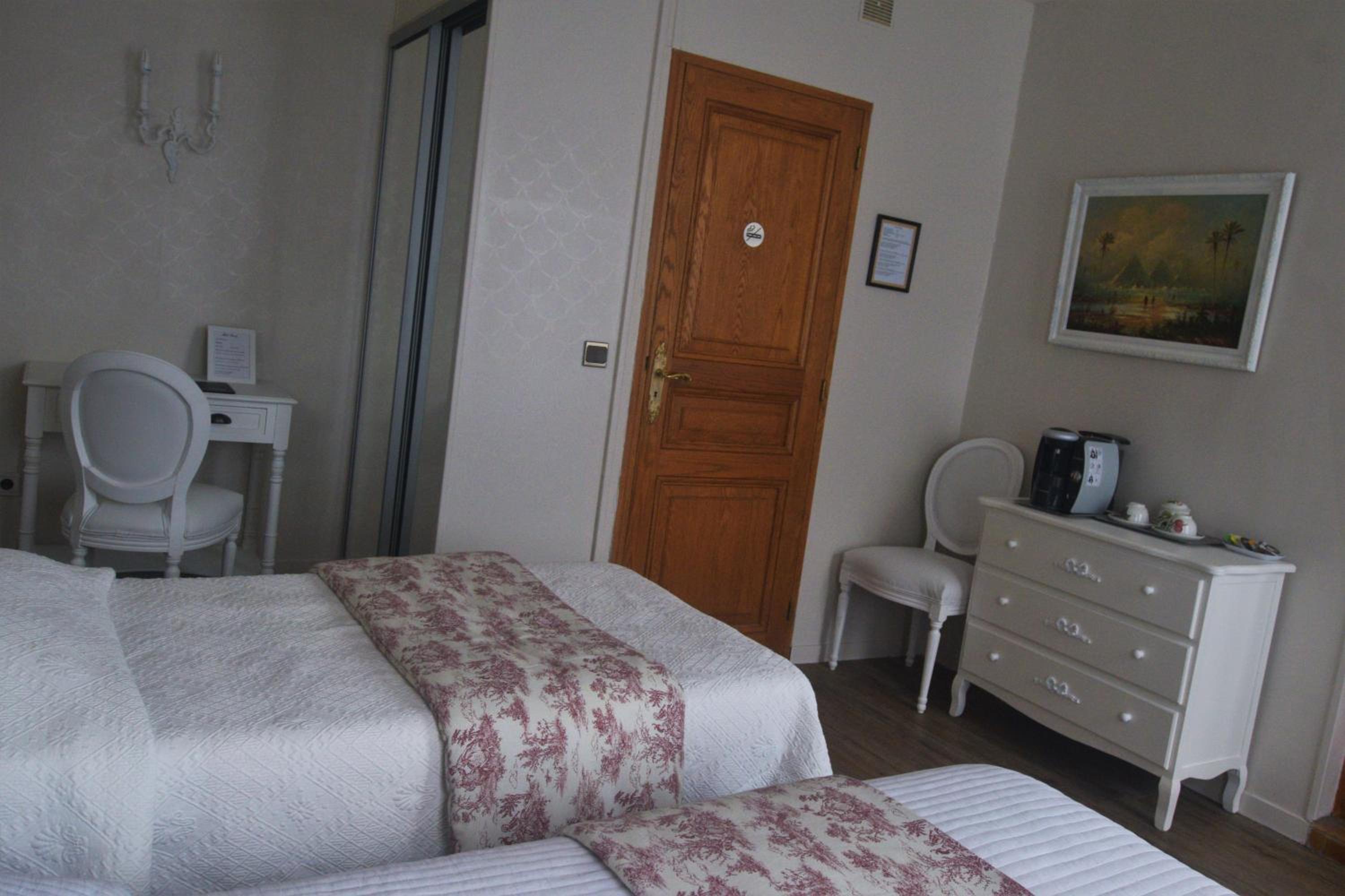 Triple Room - Photo 1