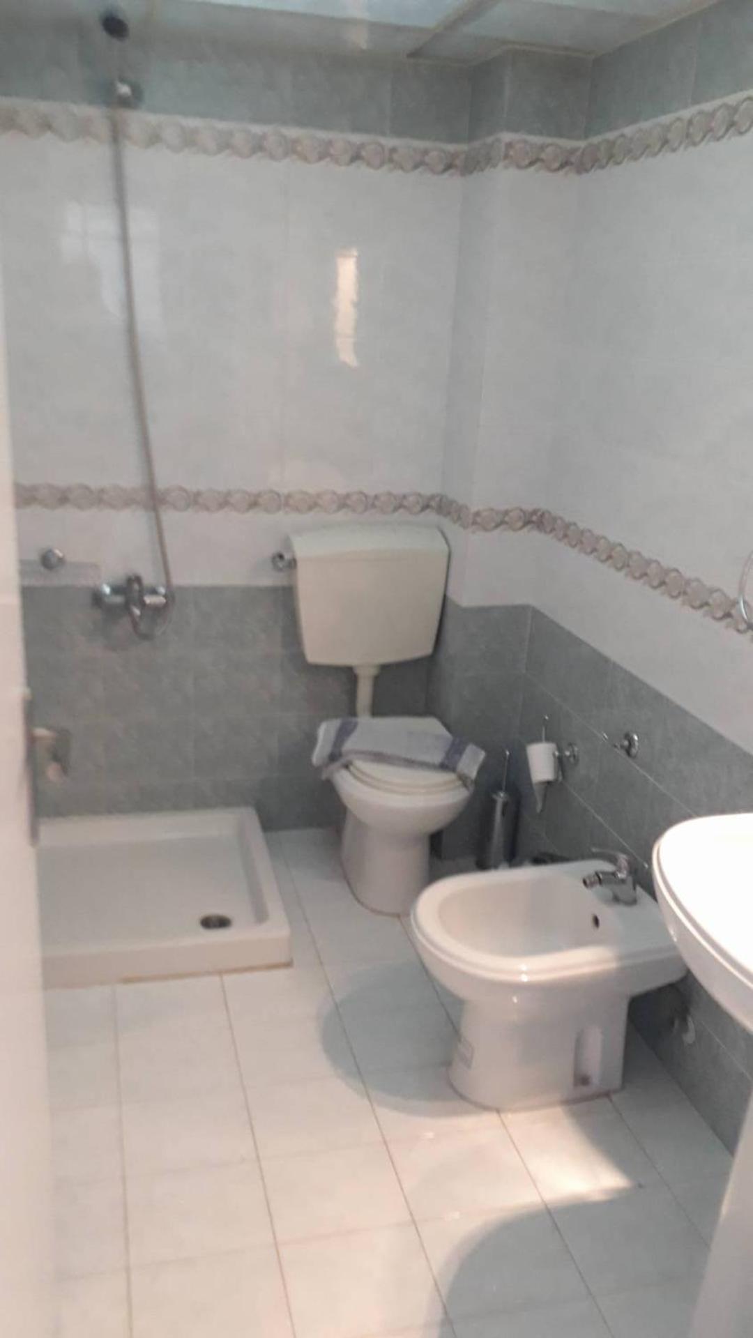Double Room with Balcony and Sea View - Photo 12