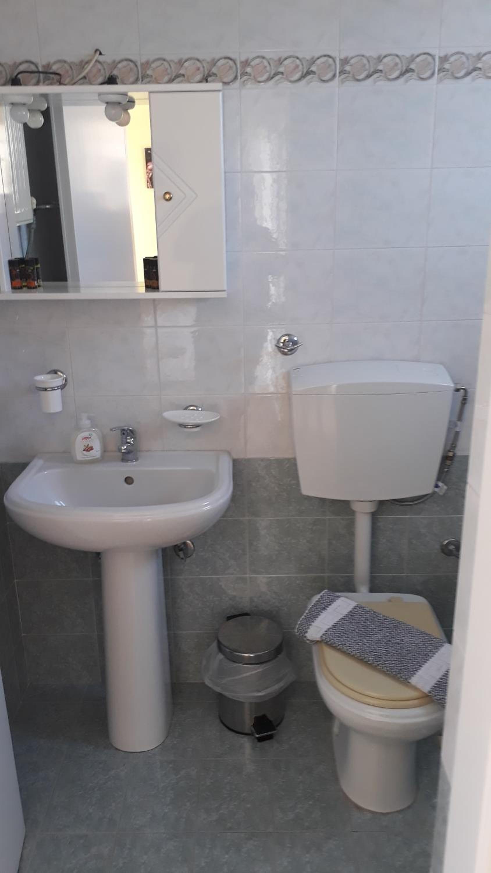 Triple Room with Sea View - Photo 8