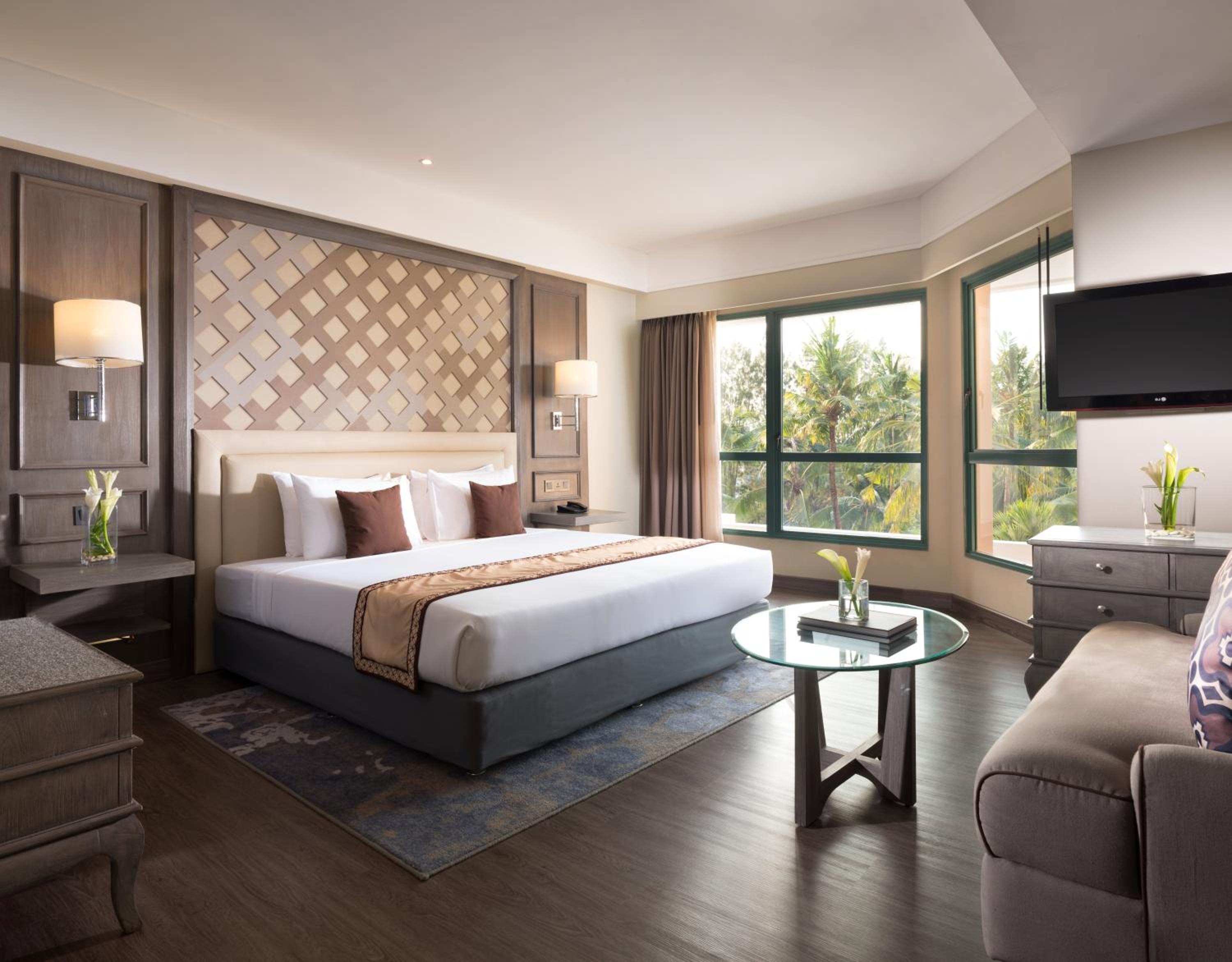 Premium Double or Twin Room photo 3