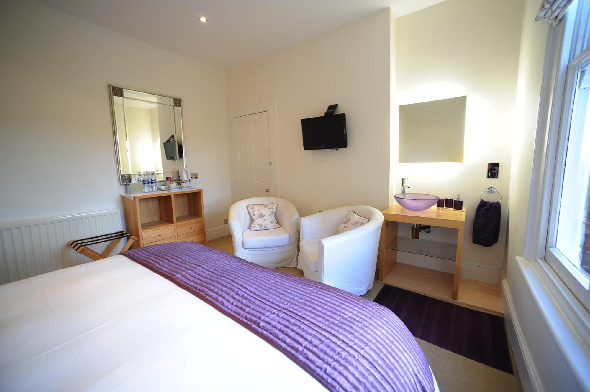 Deluxe Double Room with Private External Bathroom photo 3