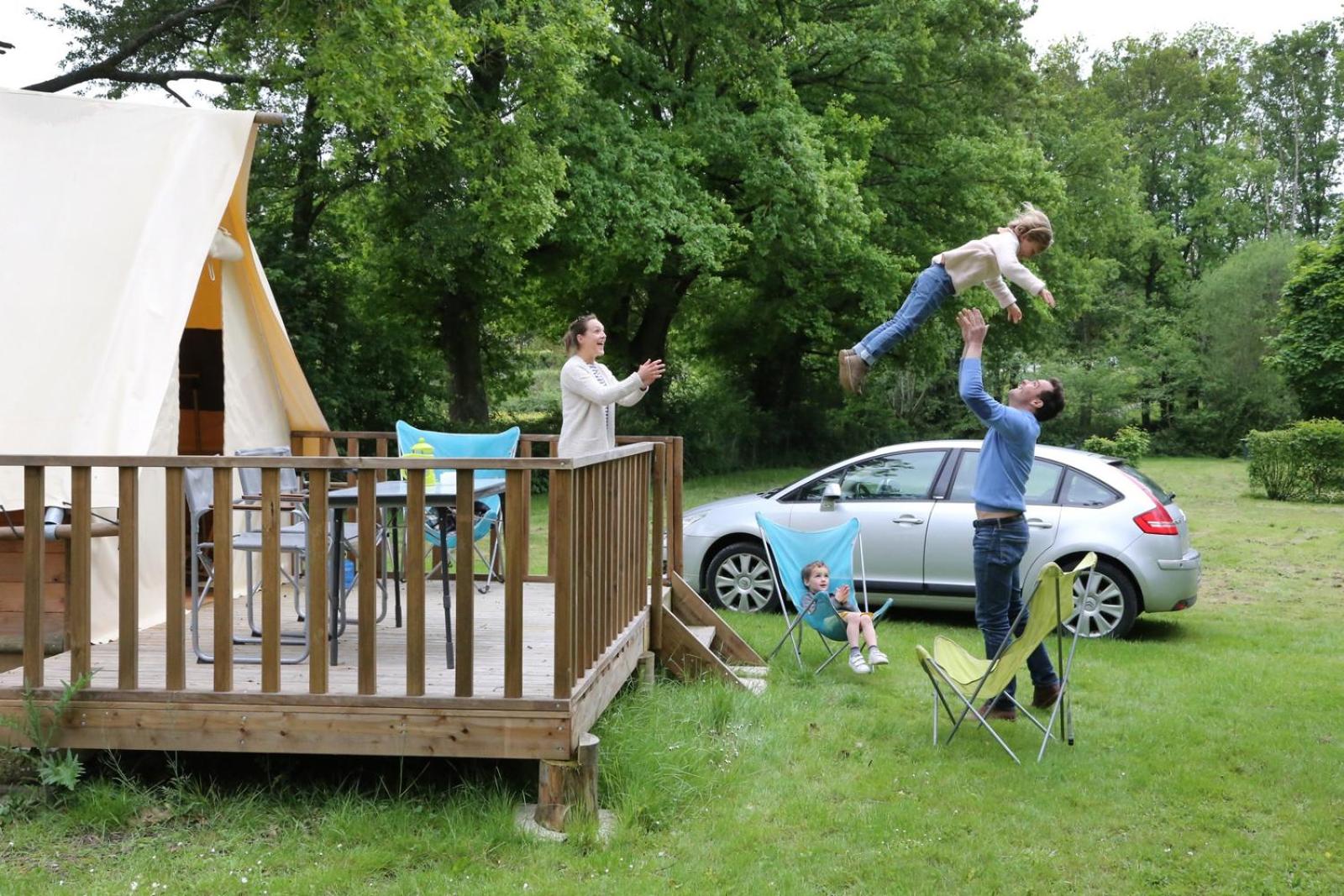 Tent - Photo 12