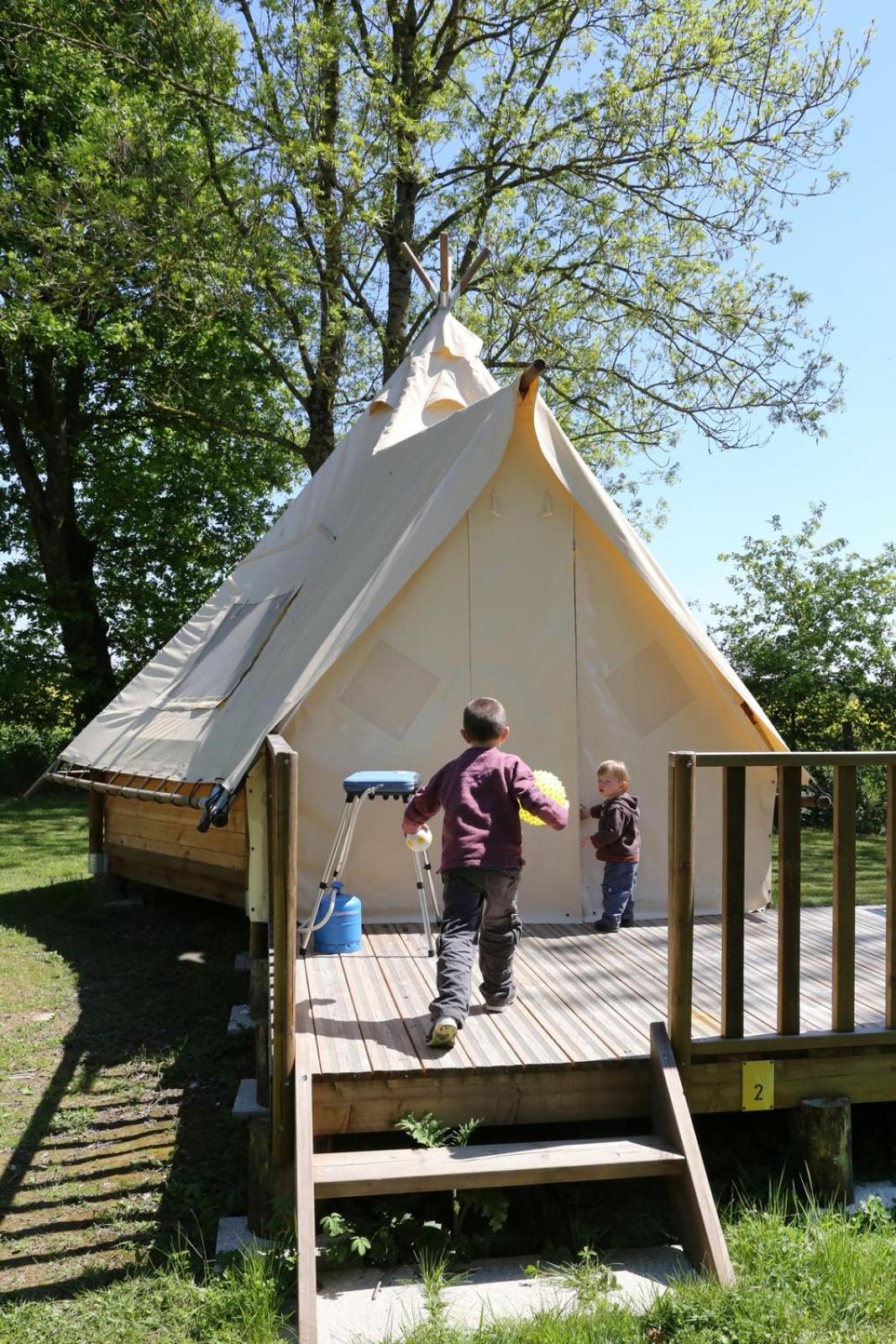 Tent - Photo 10