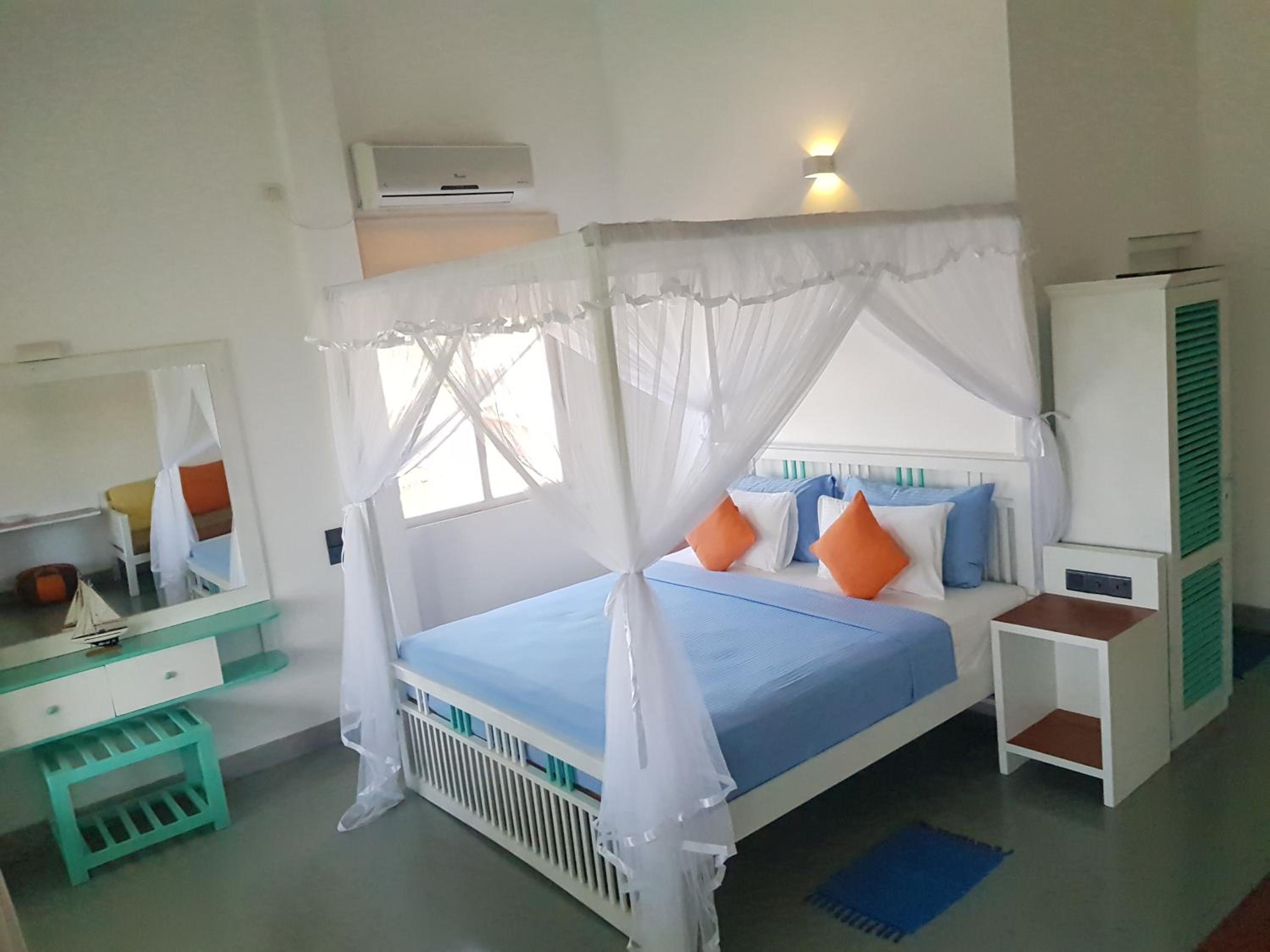 Deluxe Double Room with Balcony and Sea View photo 1
