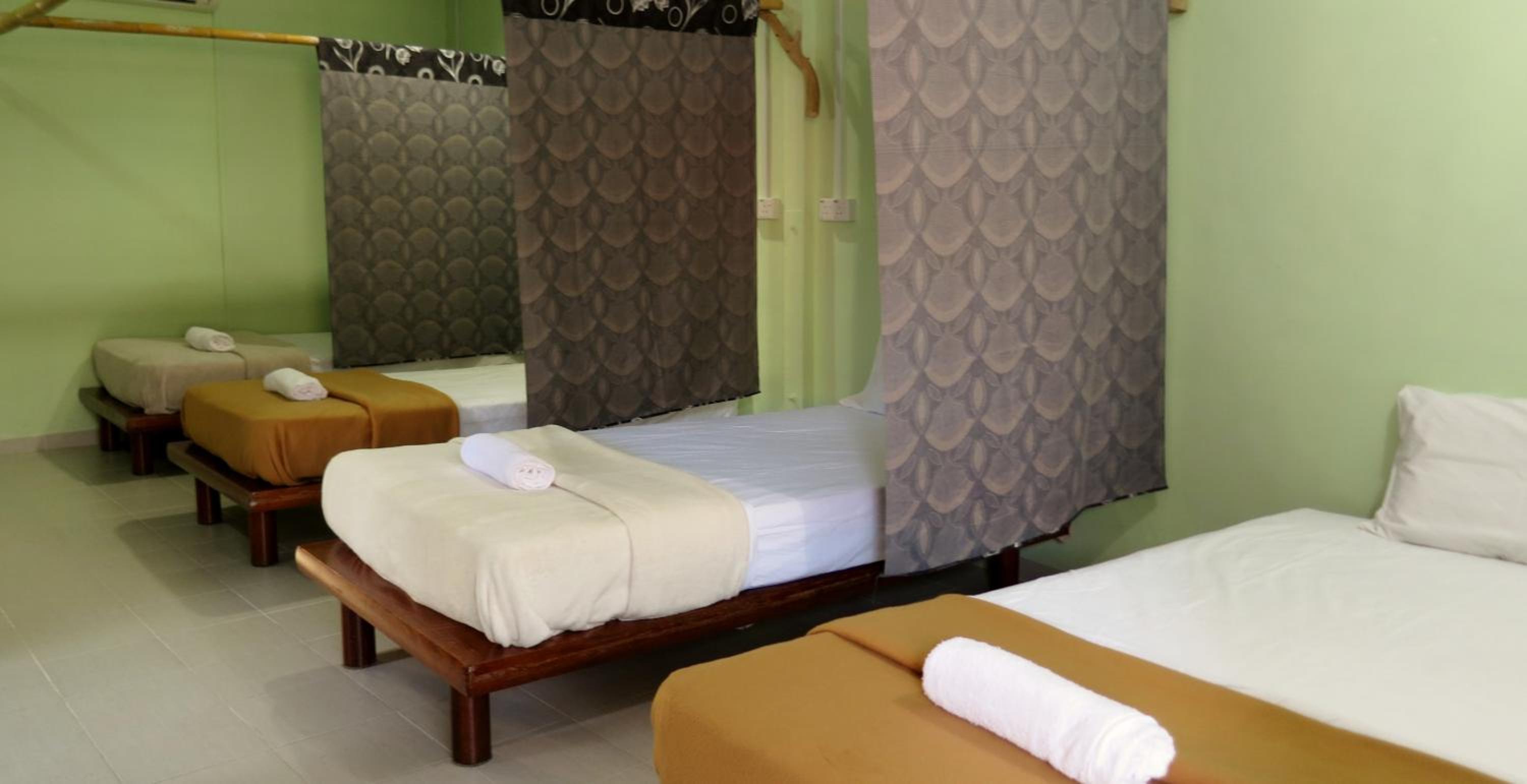 Single Bed in Mixed Dormitory Room photo 2