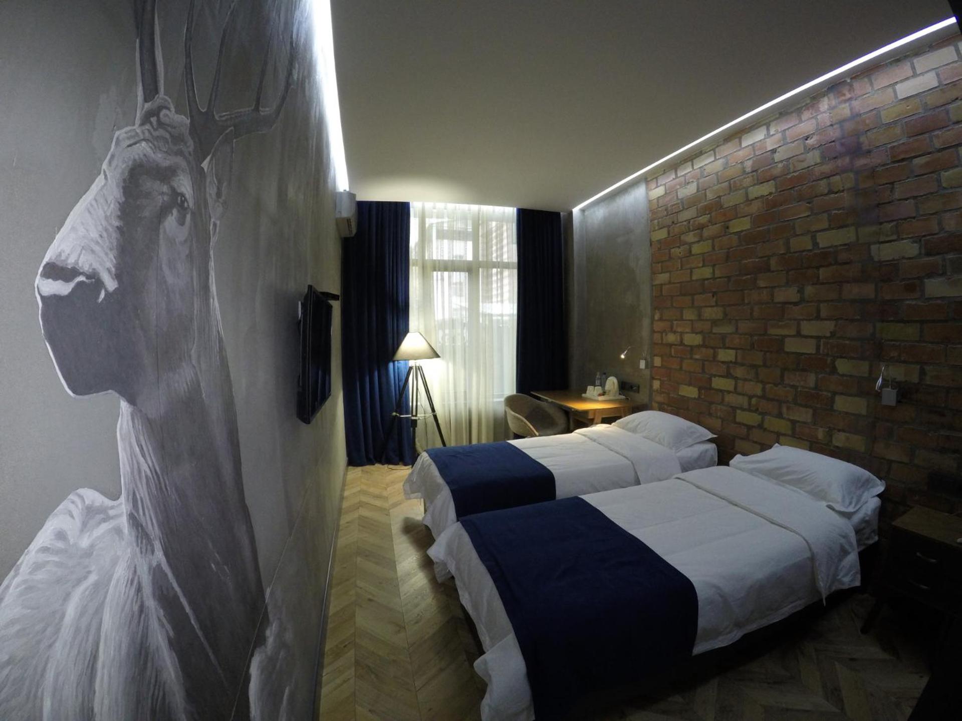 Budget Twin Room photo 2