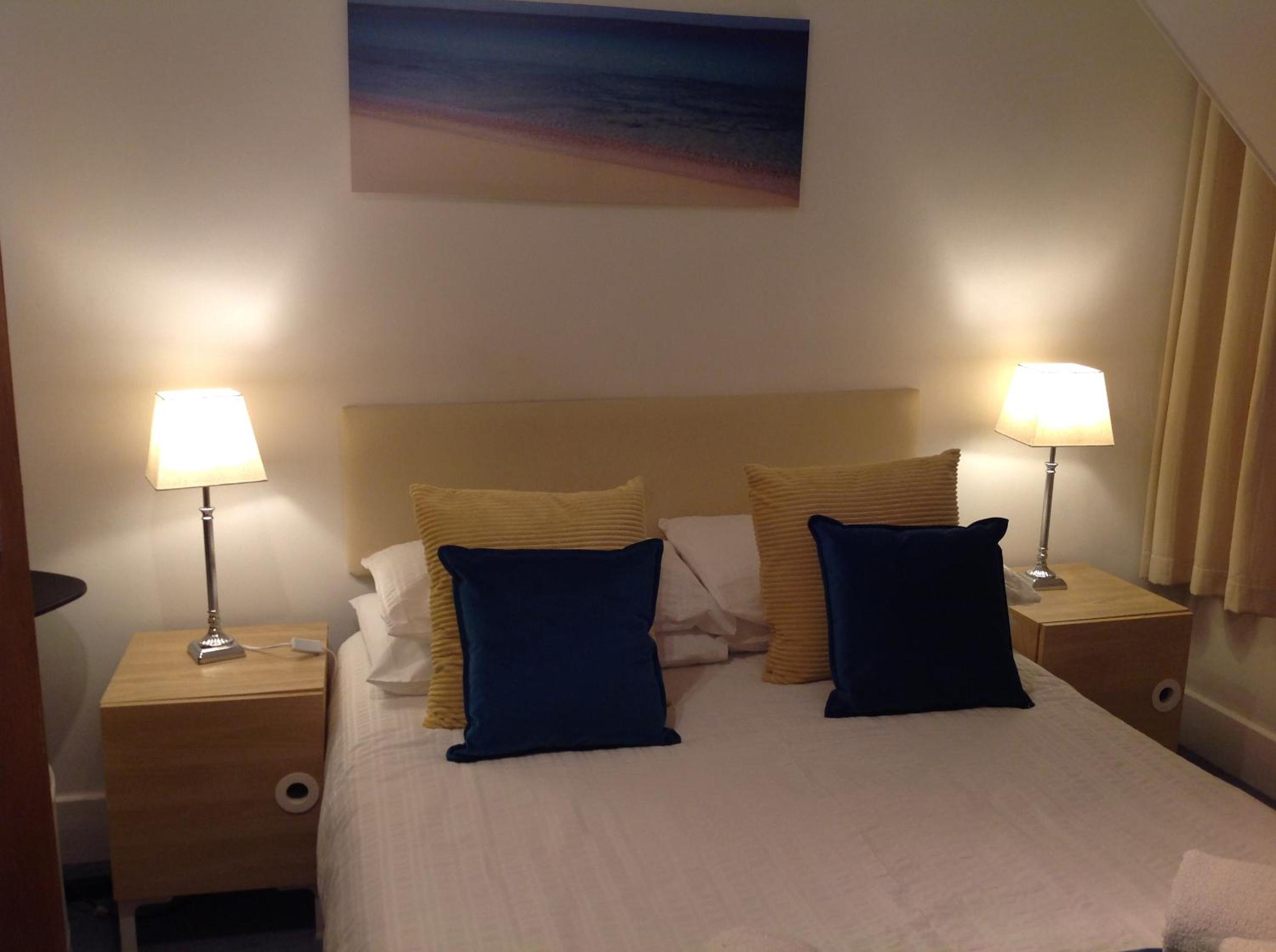 Double Room with Shared Bathroom