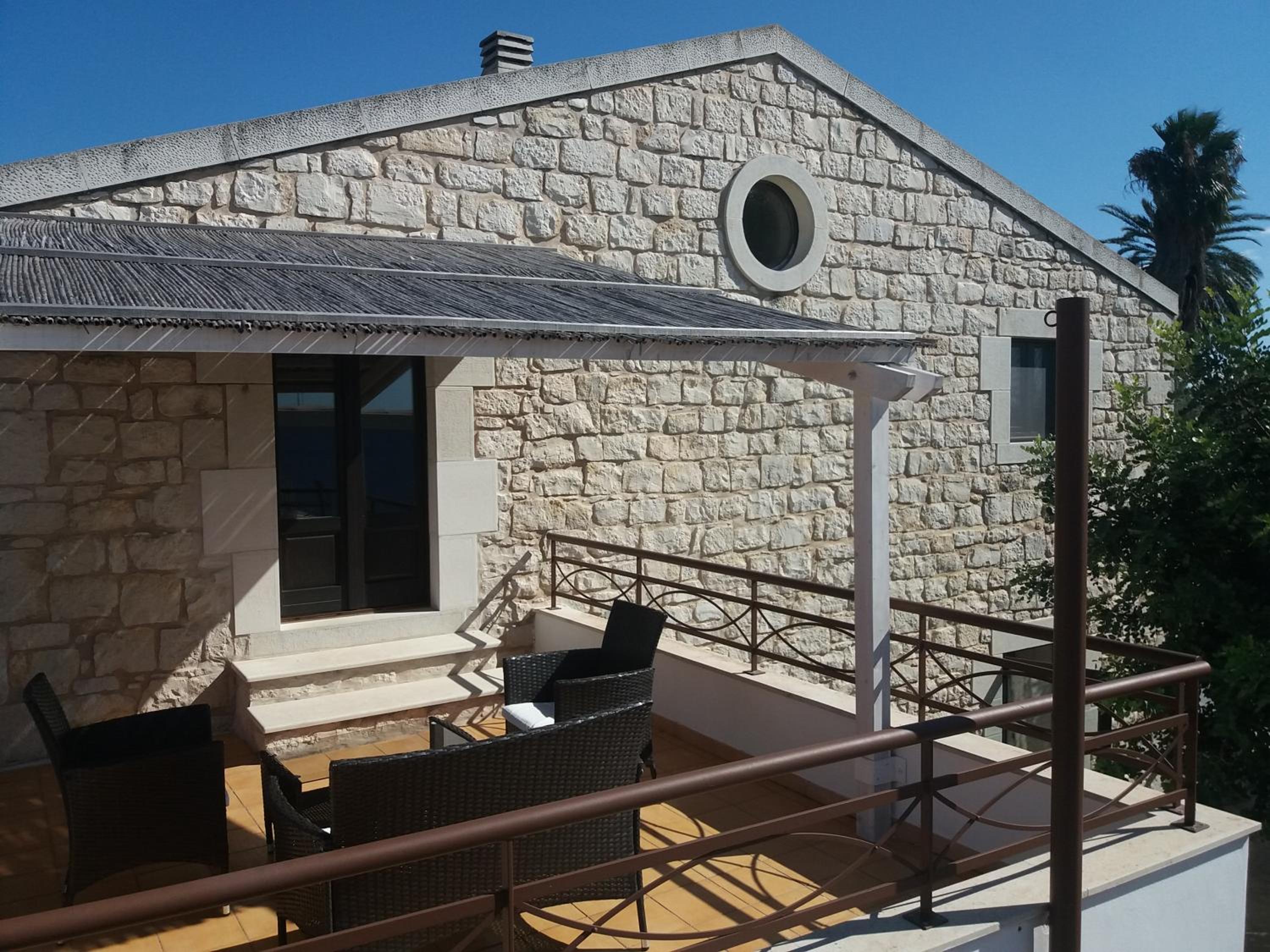 Suite with Terrace photo 2