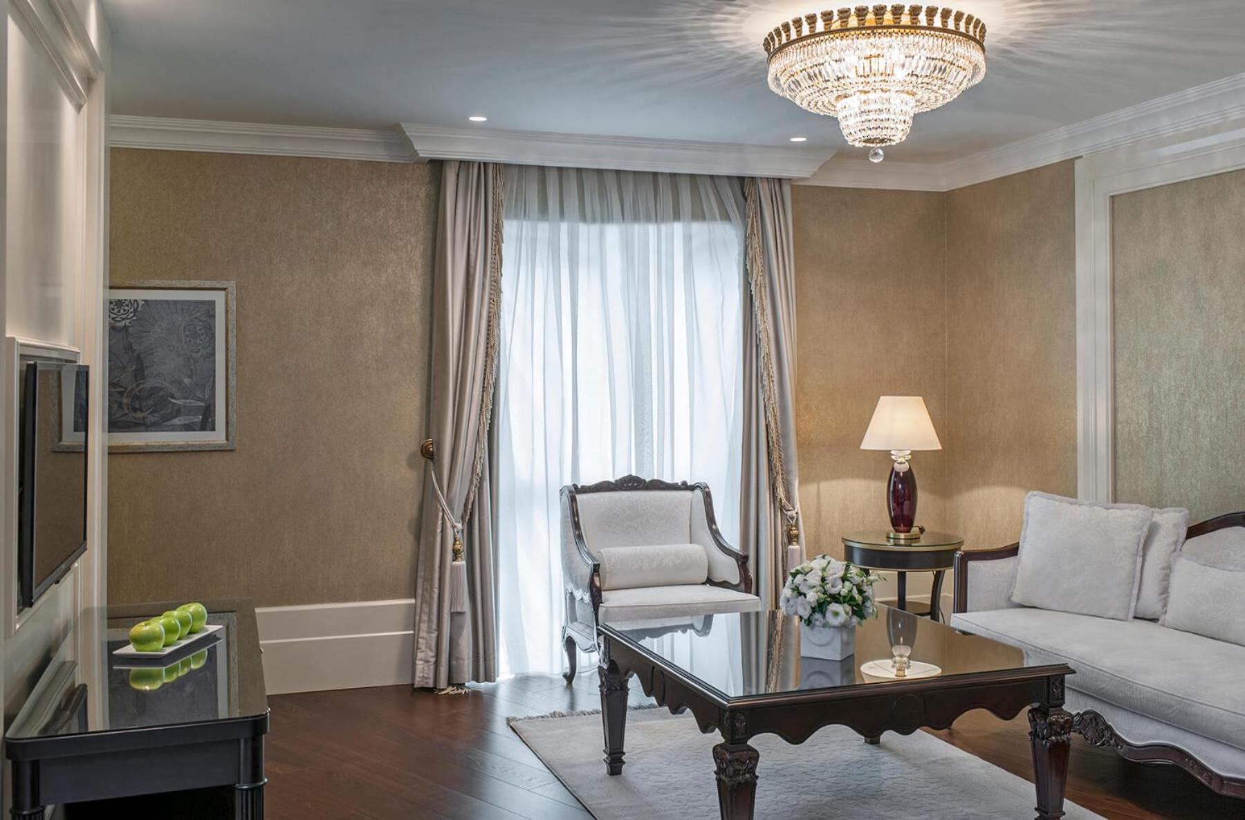 Presidential Suite with King Size Bed photo 2