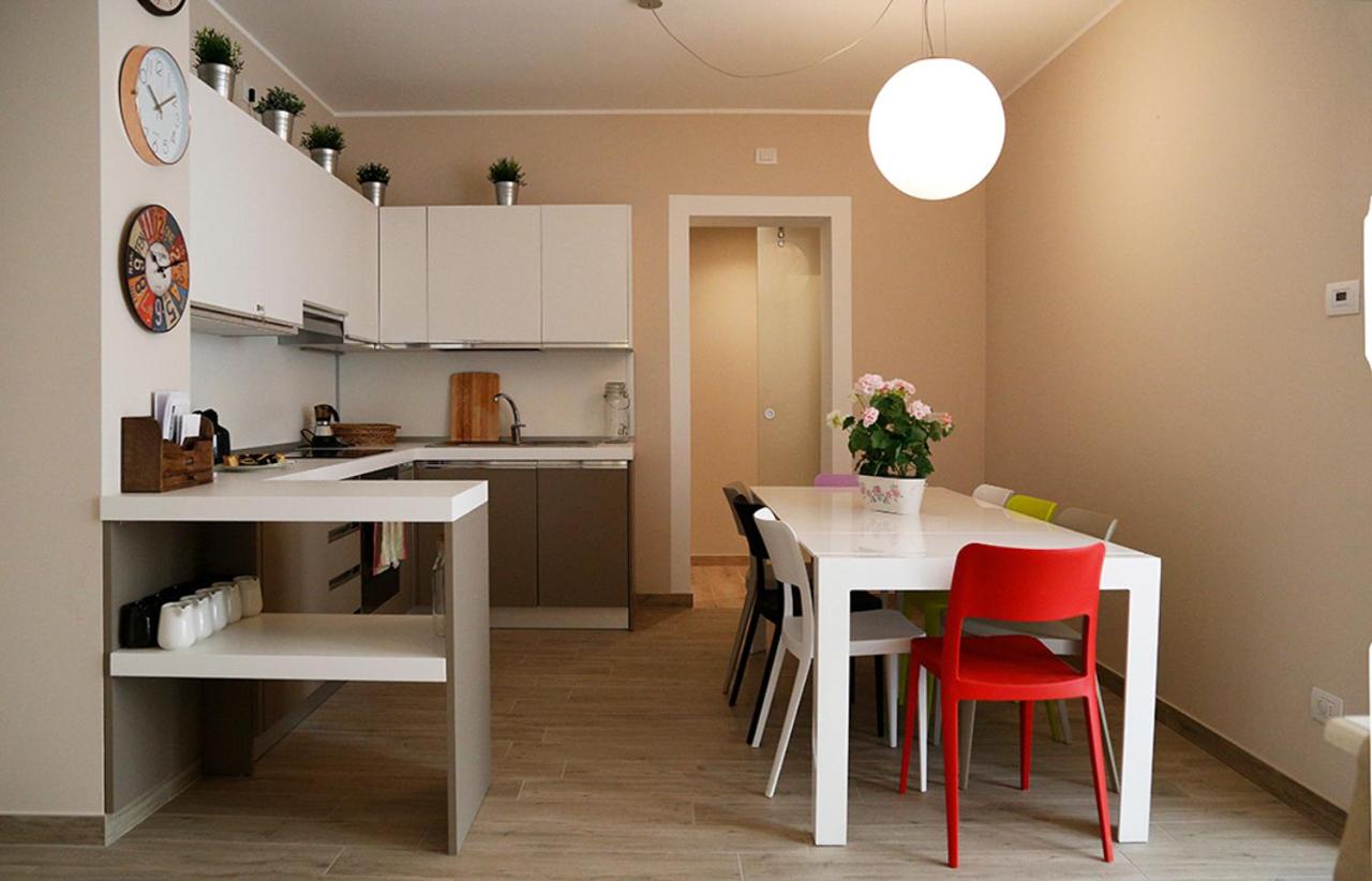 Three-Bedroom Apartment with View photo 1