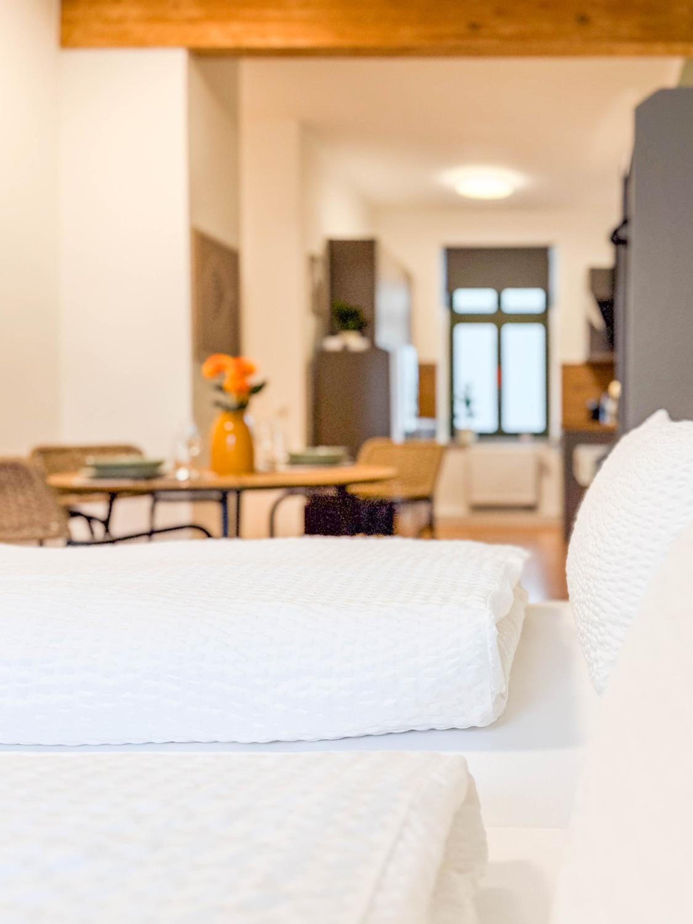 One-Bedroom Apartment with Balcony