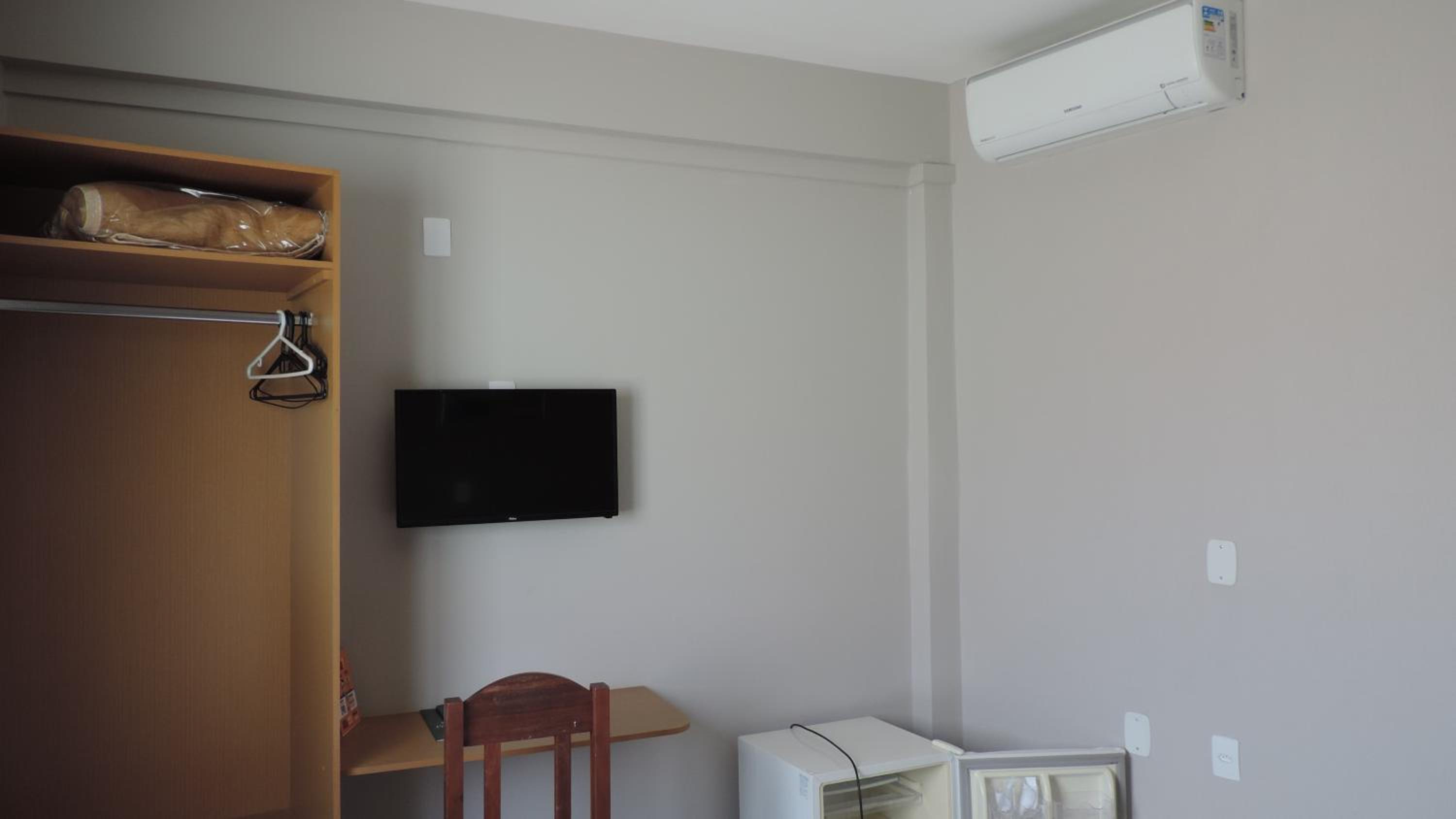 Luxury Twin Room - Photo 11