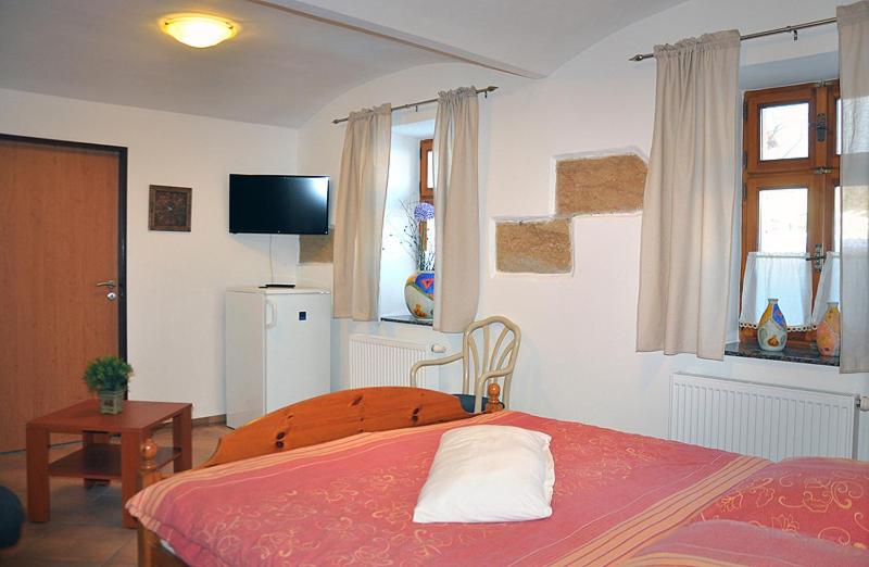 Double Room - Photo 1