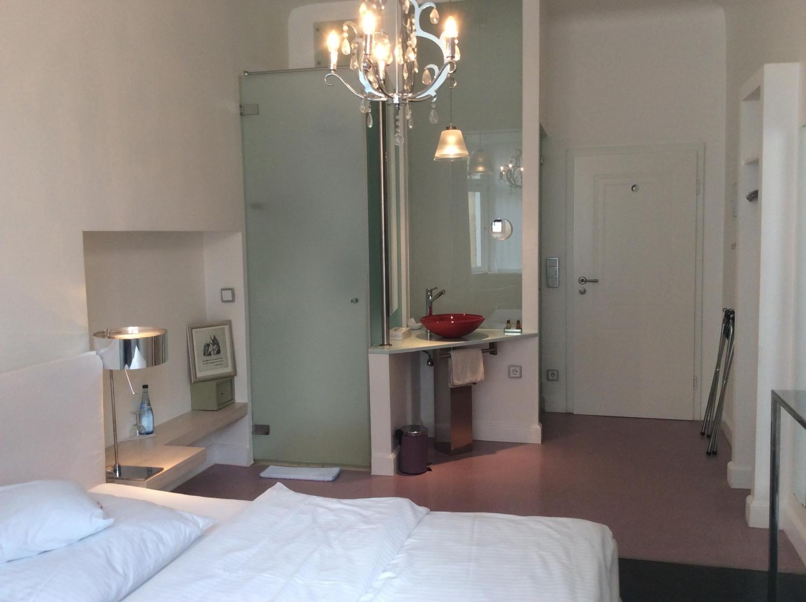 Budget Double Room photo 1