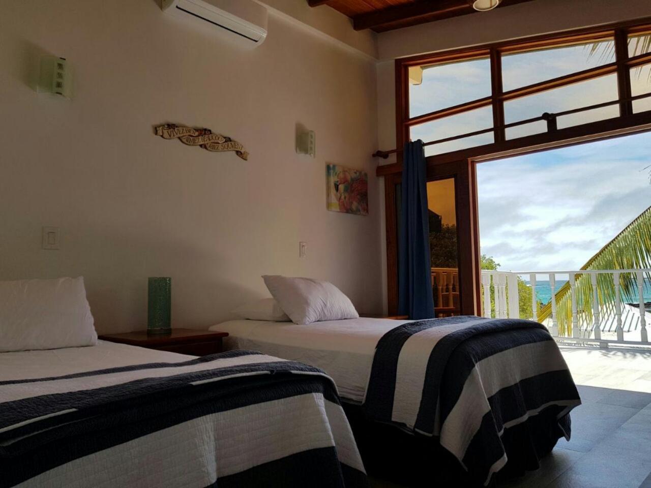 Deluxe Double Room with Balcony and Sea View photo 1