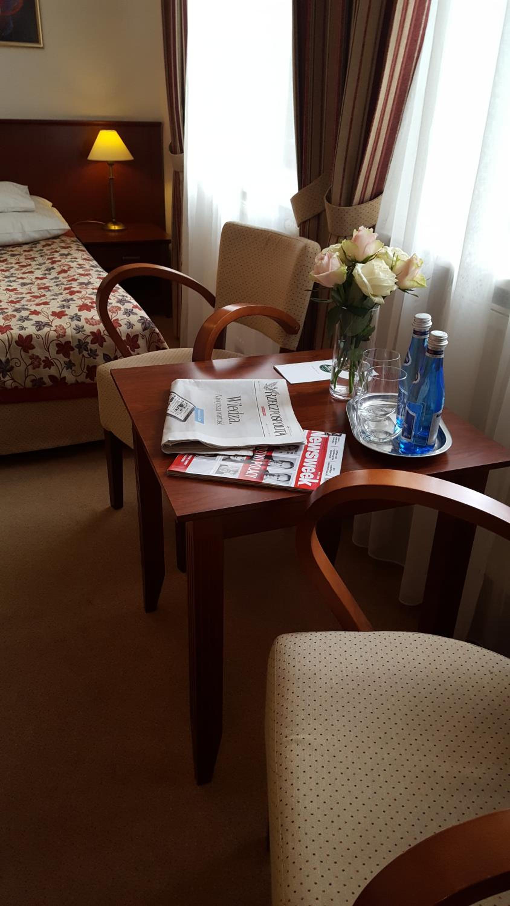 Standard Twin Room - Photo 3