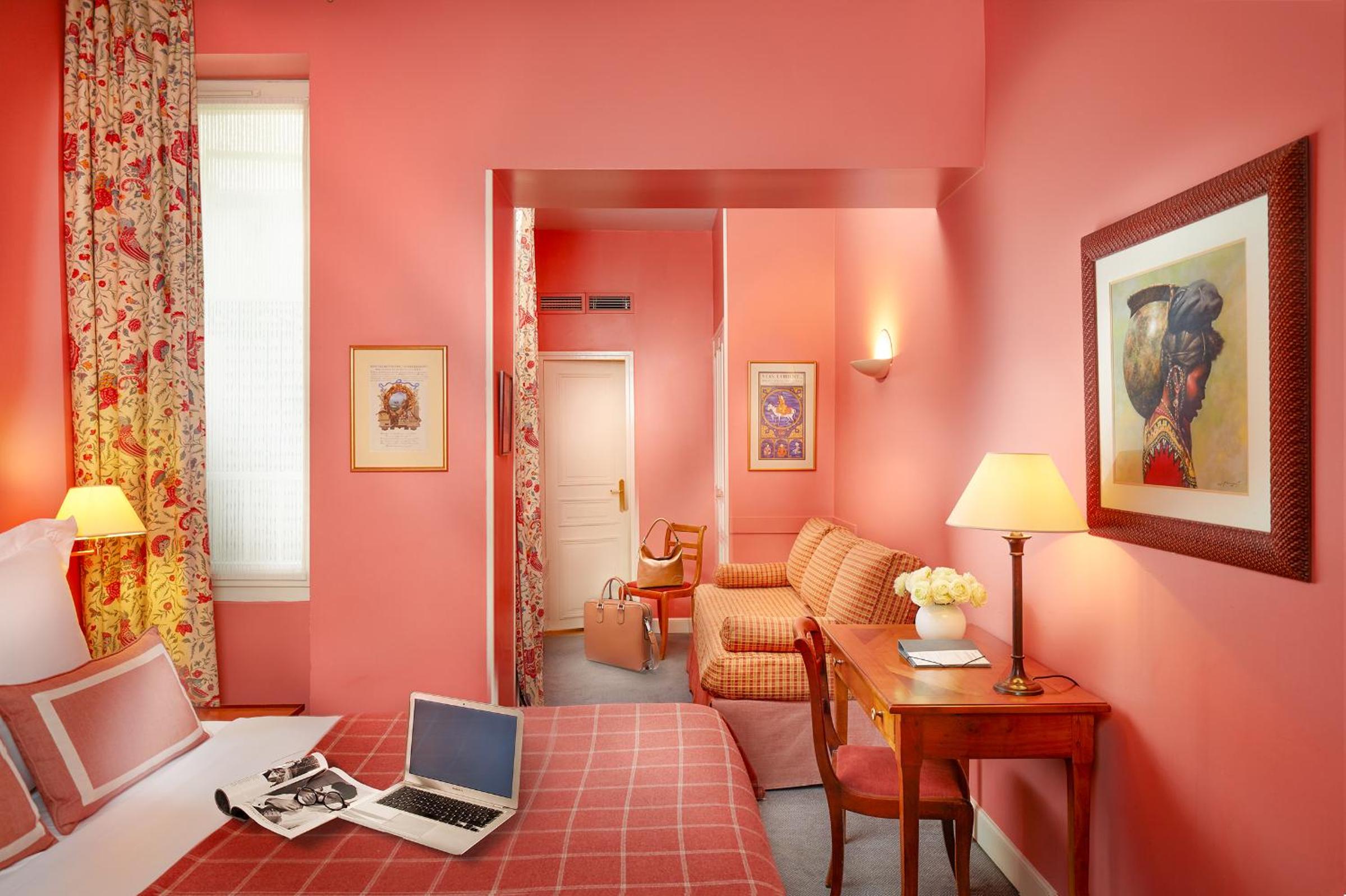 Superior Triple Room photo 3