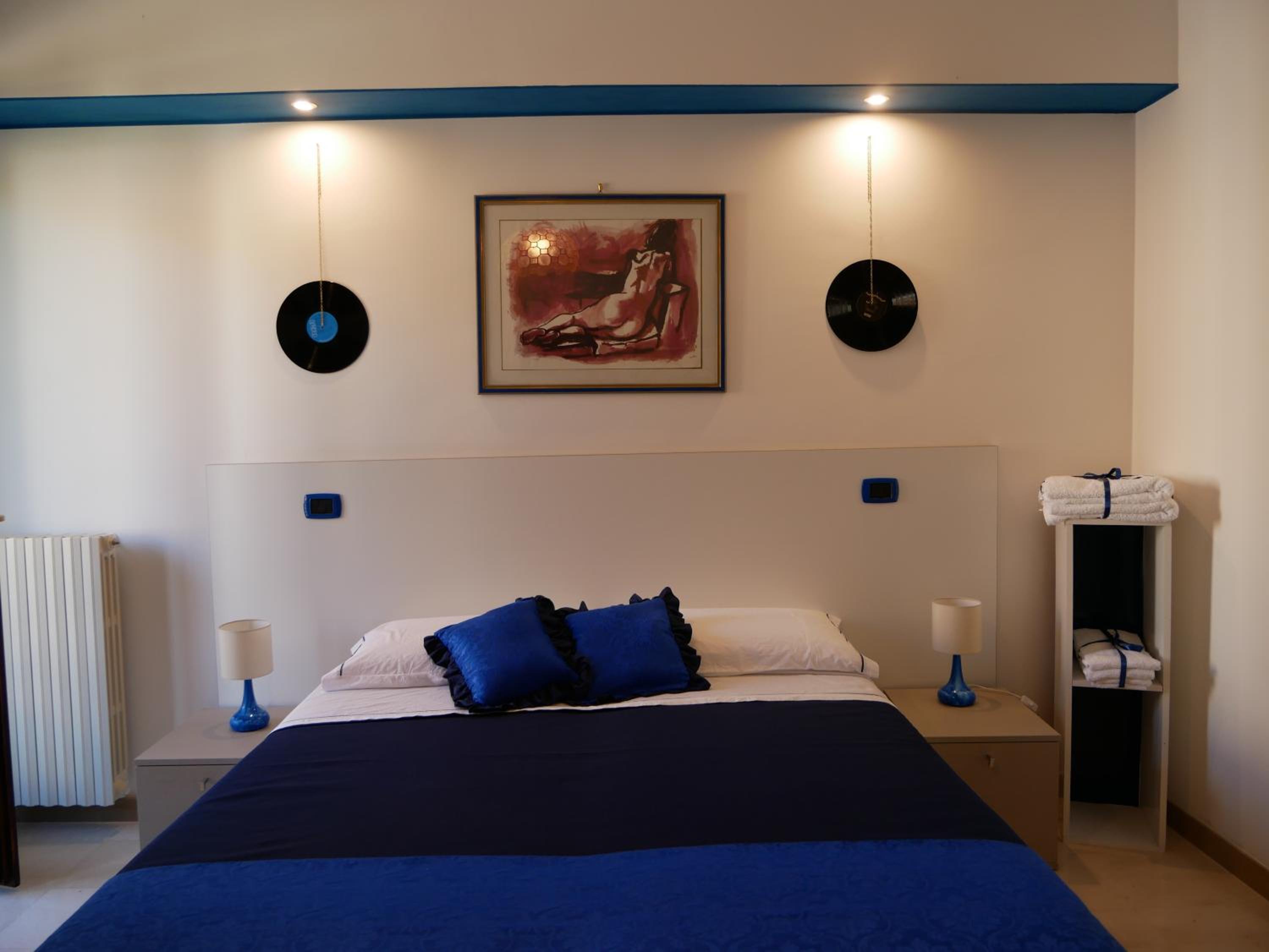 Triple Room with Private Bathroom - Photo 5