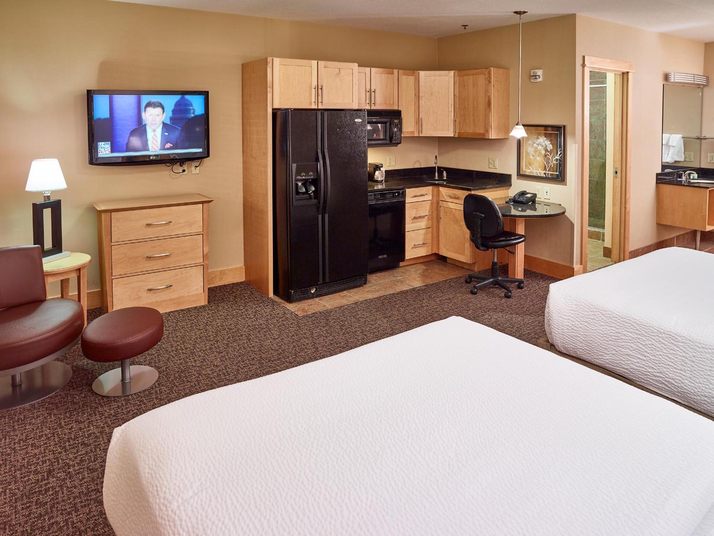 Executive Queen Room - Non-Smoking - Photo 1