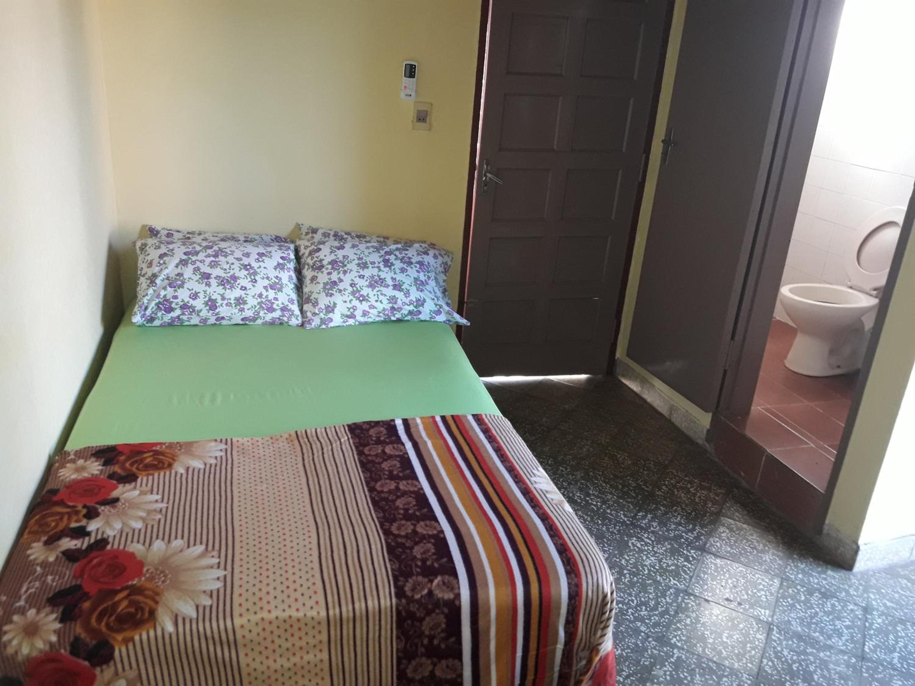 Single Room With Private Bathroom photo 1
