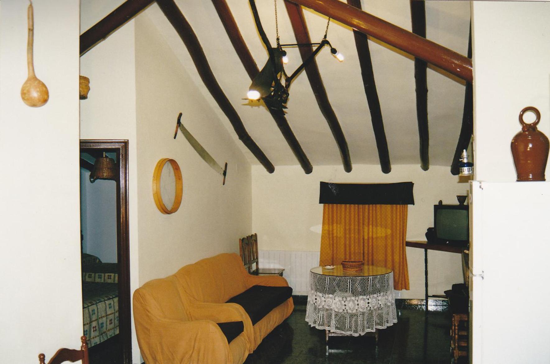 Three-Bedroom House photo 2