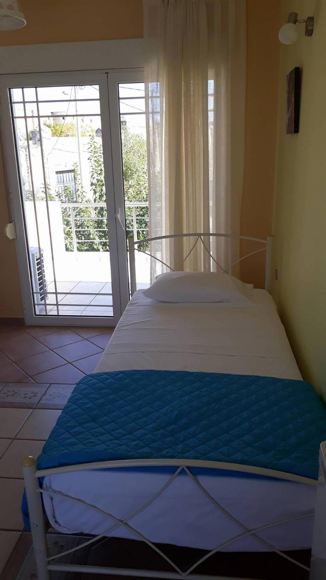 Triple Room with Sea View - Photo 7
