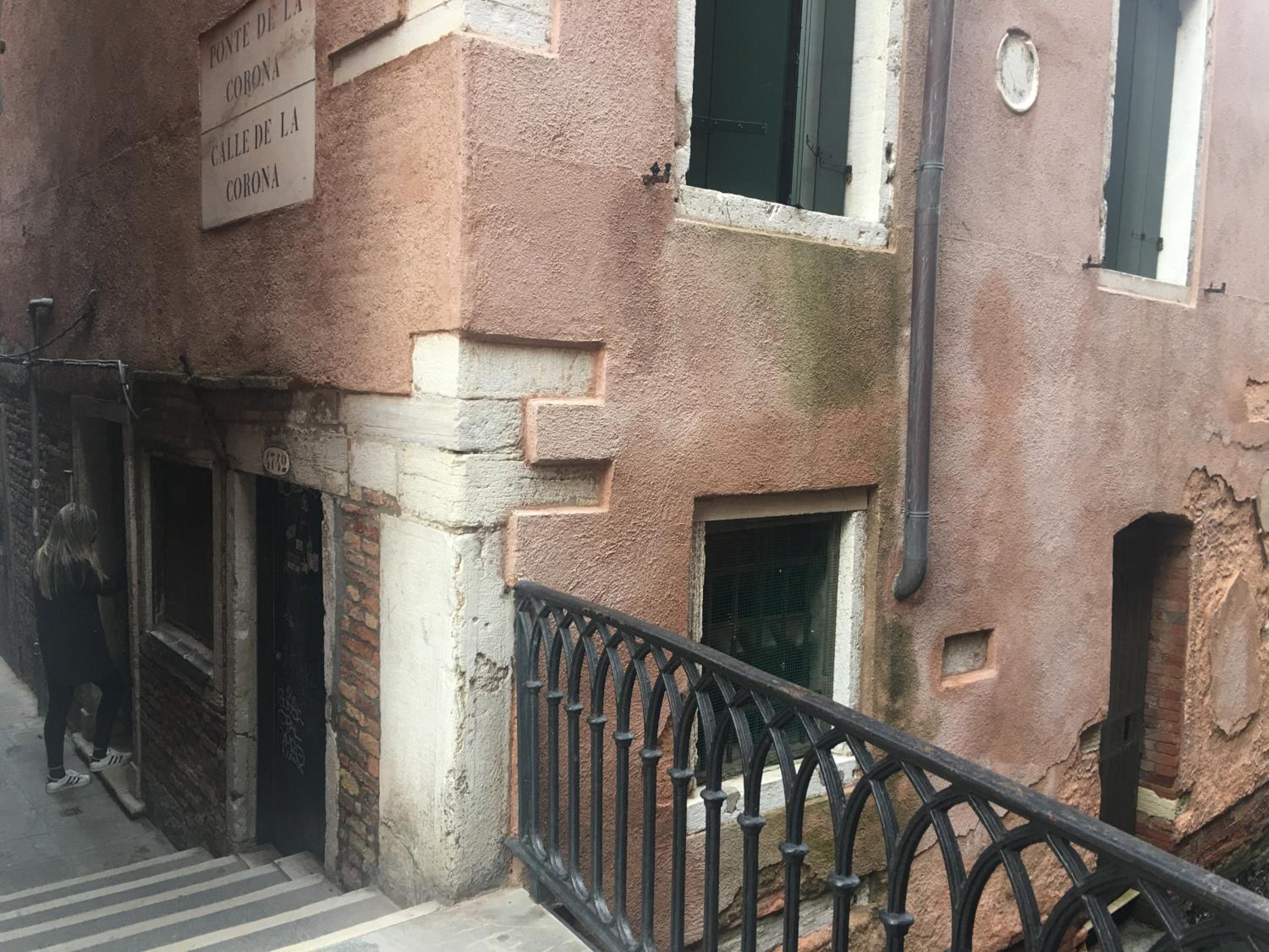 Two-Bedroom Apartment Rio Due - Calle de la Corona Castello 4741 photo 3
