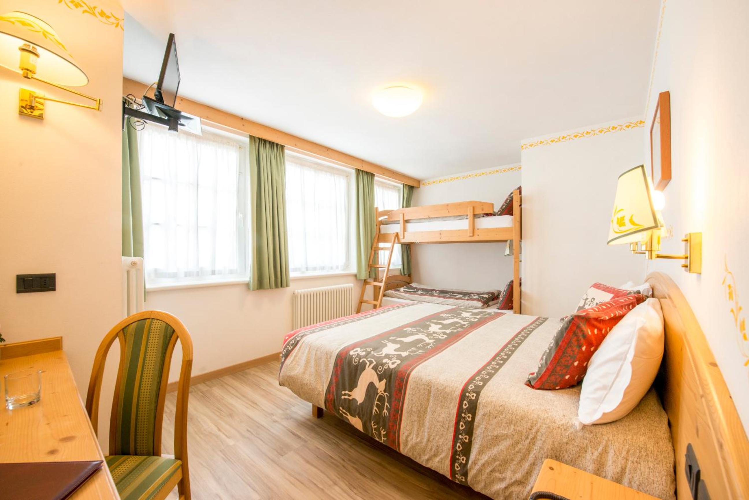 Comfort Quadruple Room