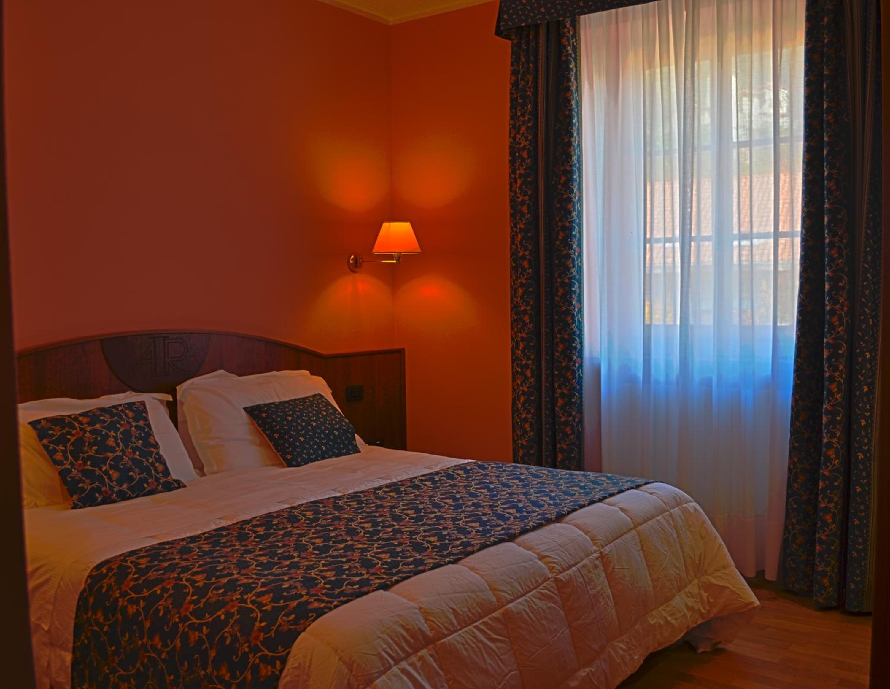Double or Twin Room photo 2
