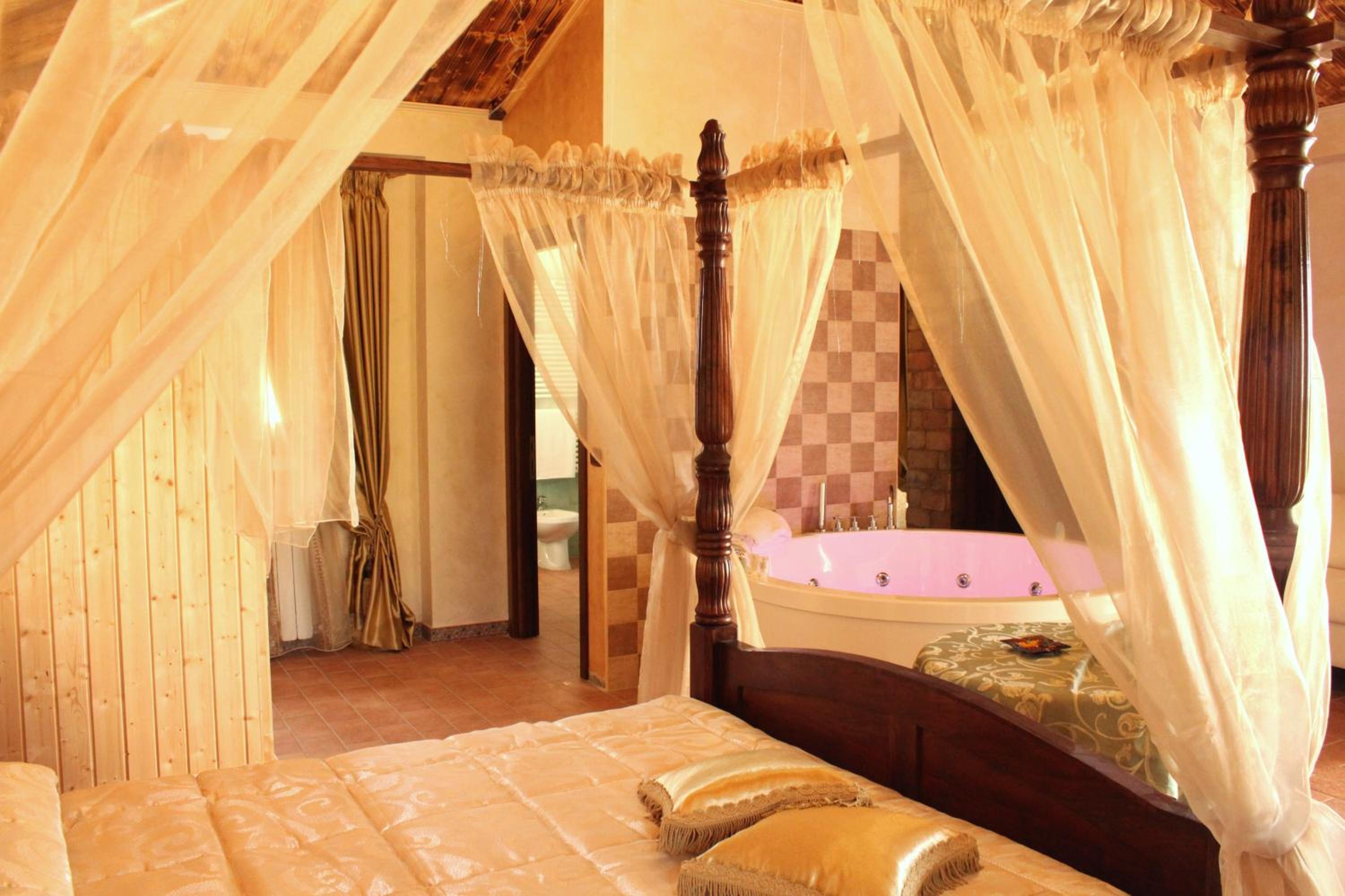 Imperial Suite - Photo 1