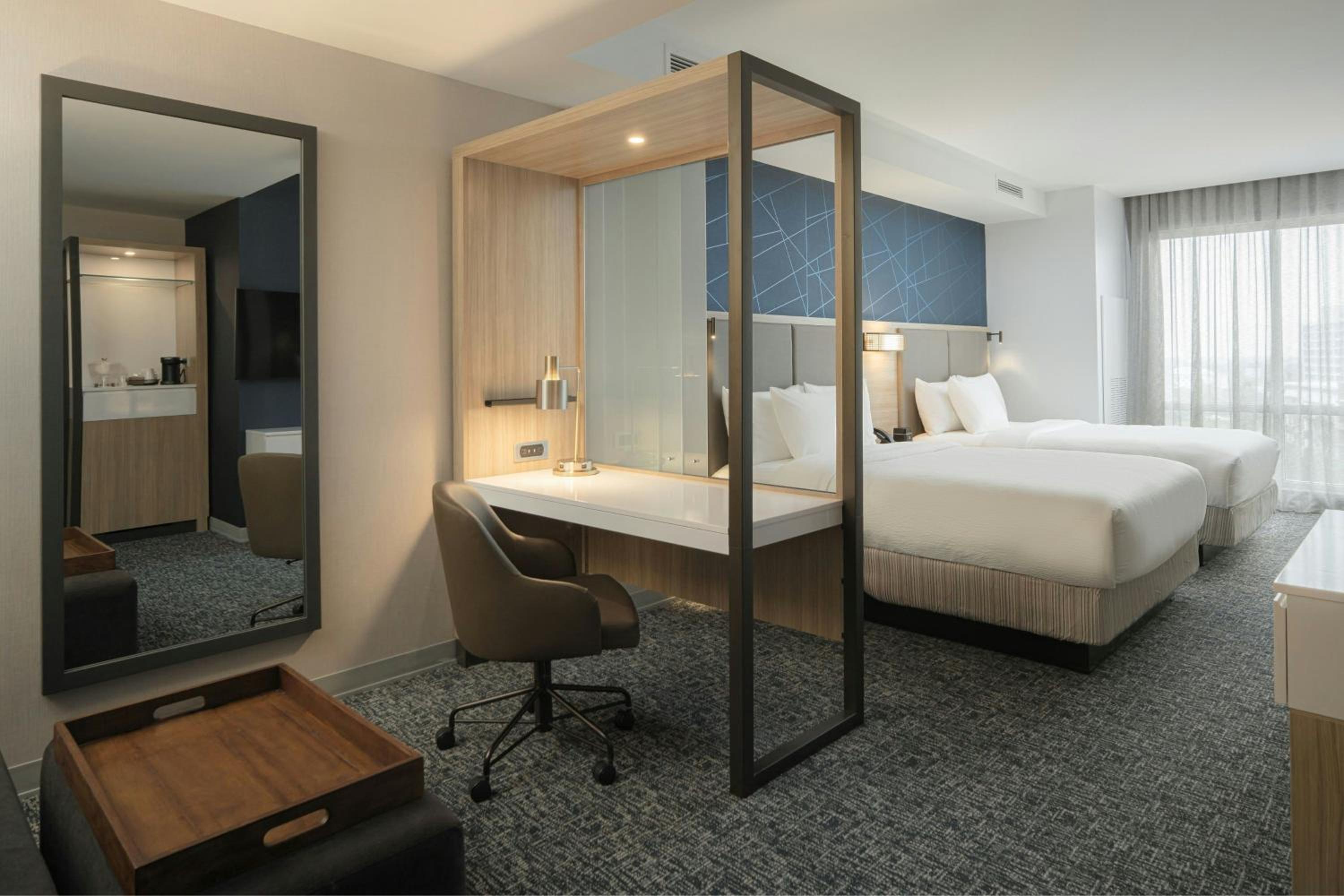 Queen Suite with Two Queen Beds, Roll-In Shower and Trundle Sofa - Mobility Access/Hearing Accessible