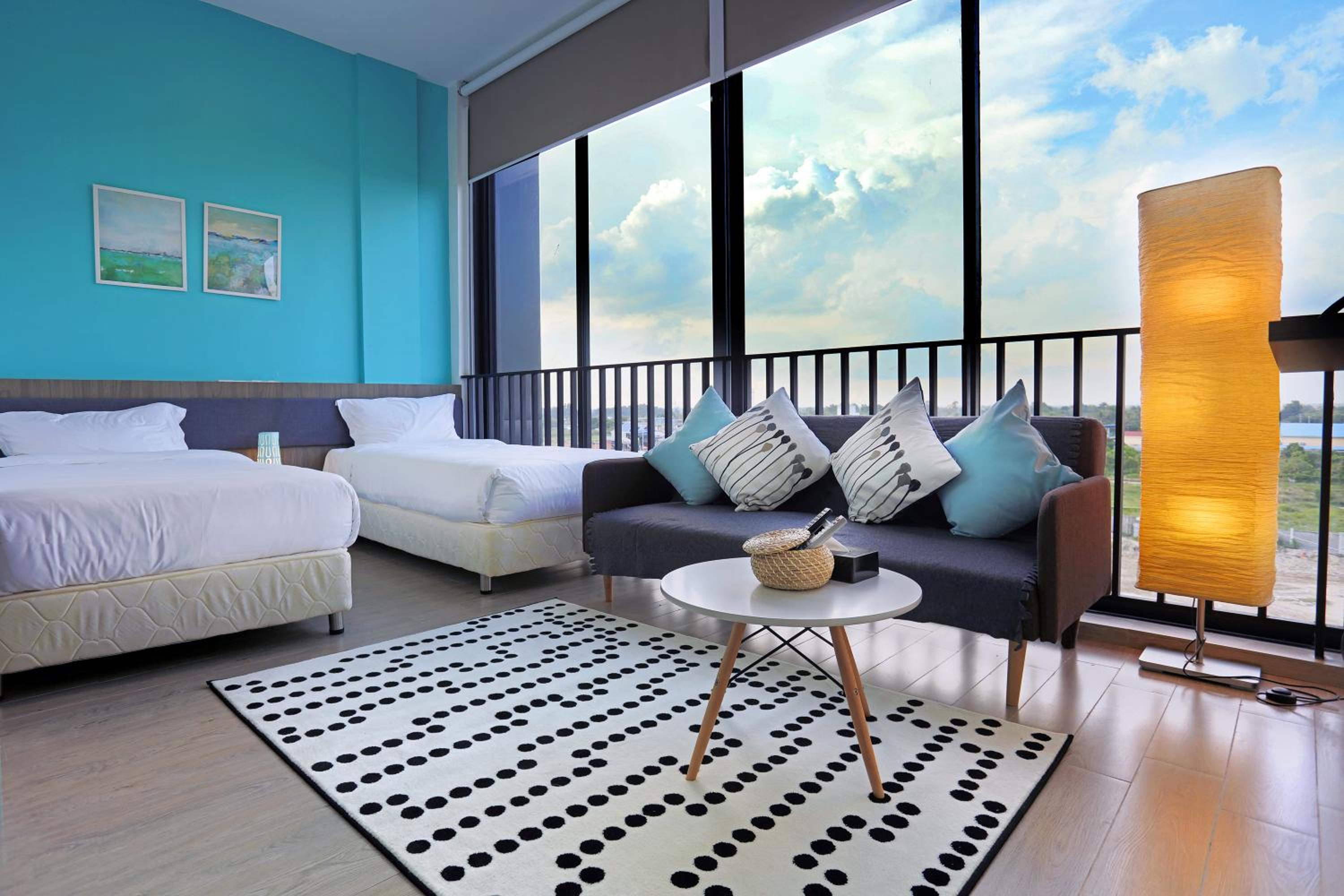 Studio Apartment