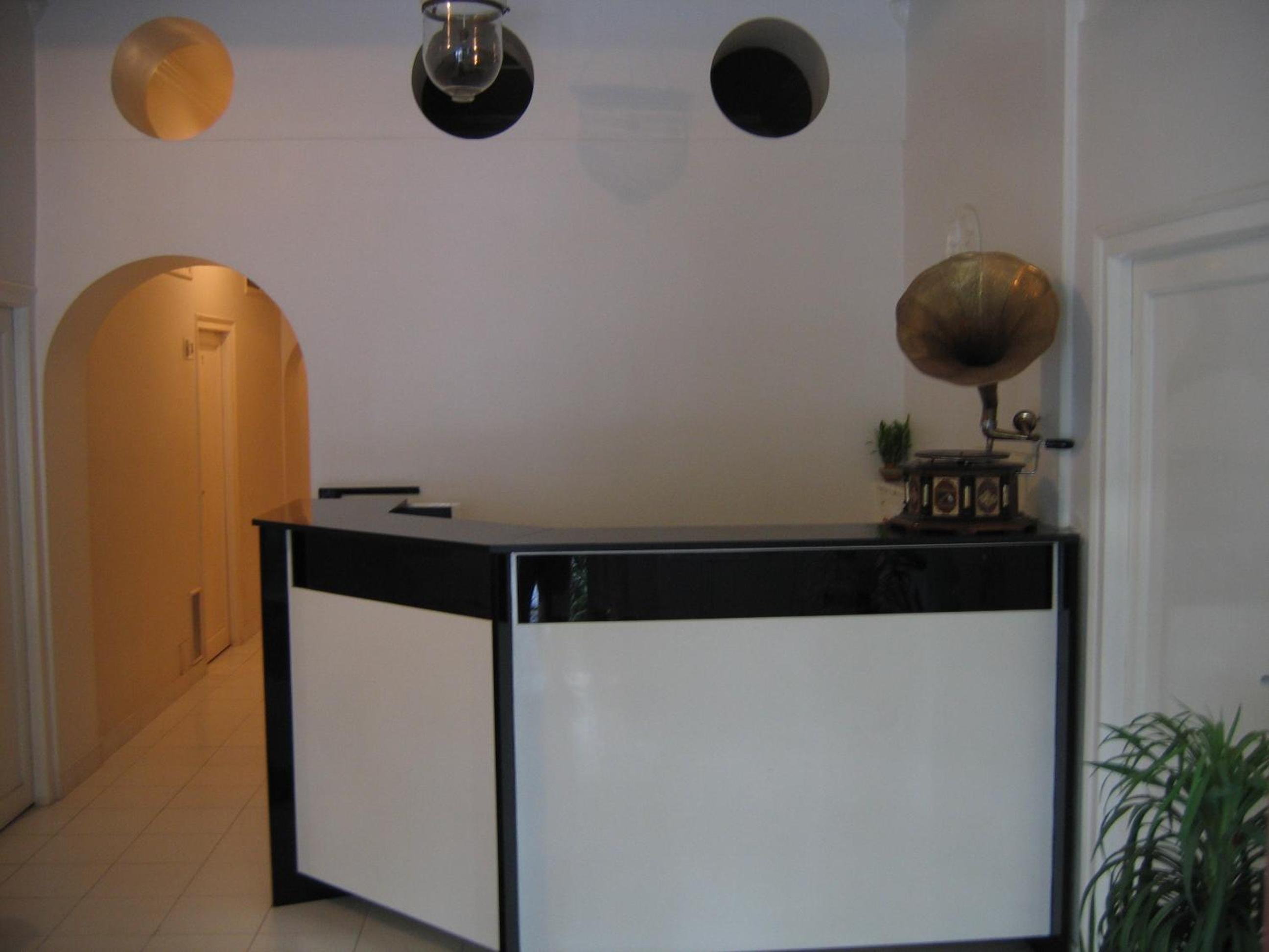 Deluxe Double Room With Bathroom photo 3