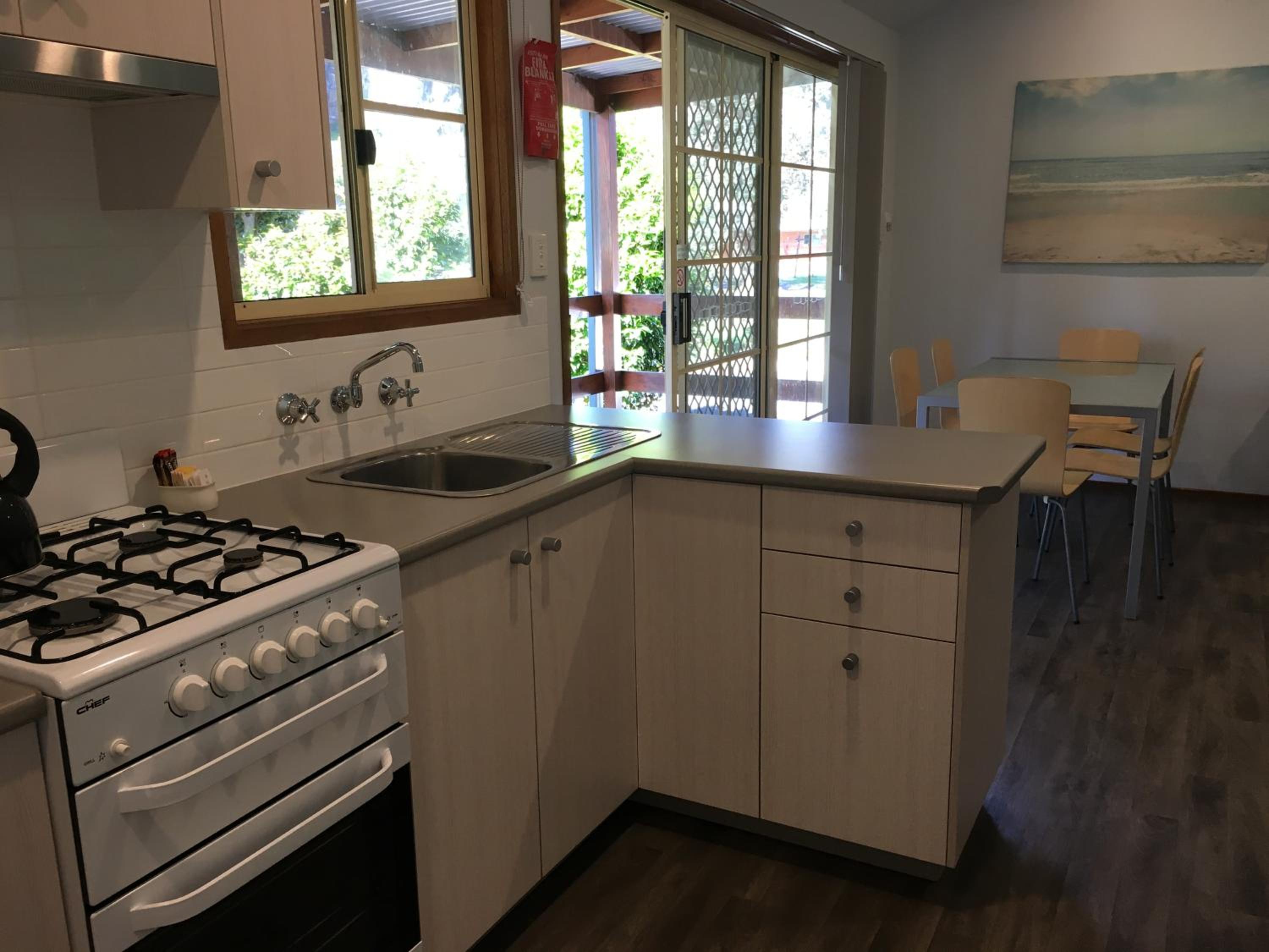 Two-Bedroom Bungalow - Photo 12