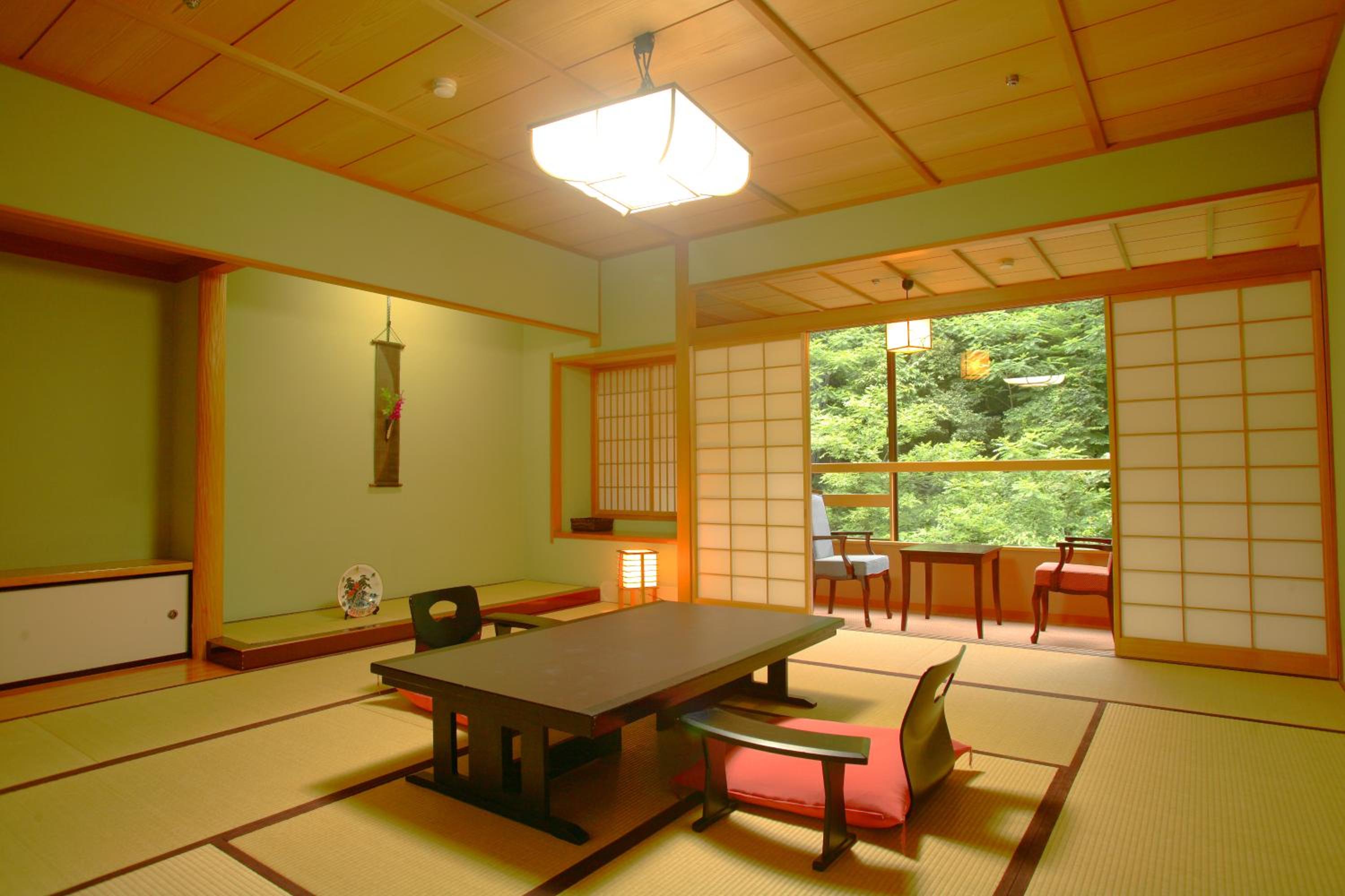 Japanese-Style Room