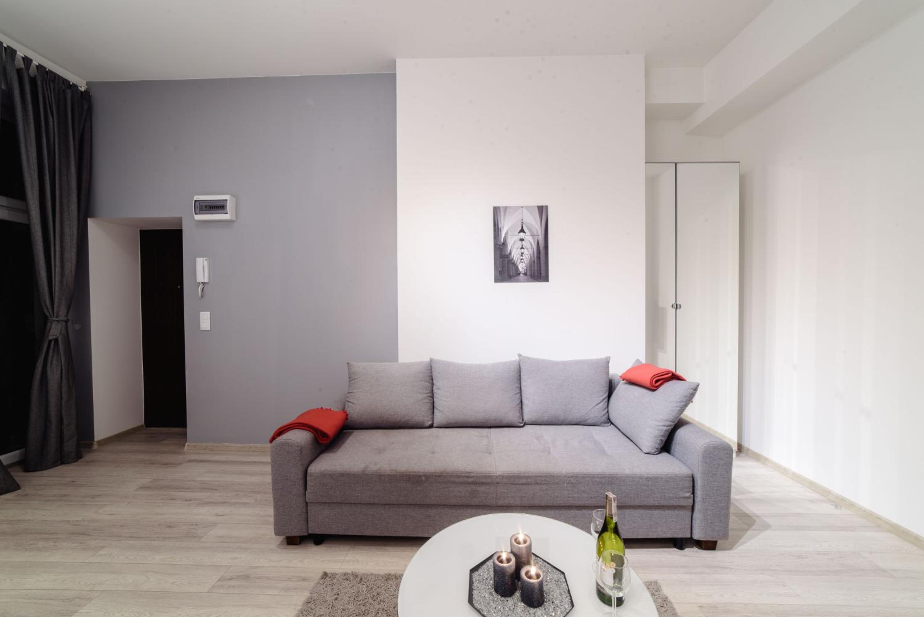 Apartment - Split Level