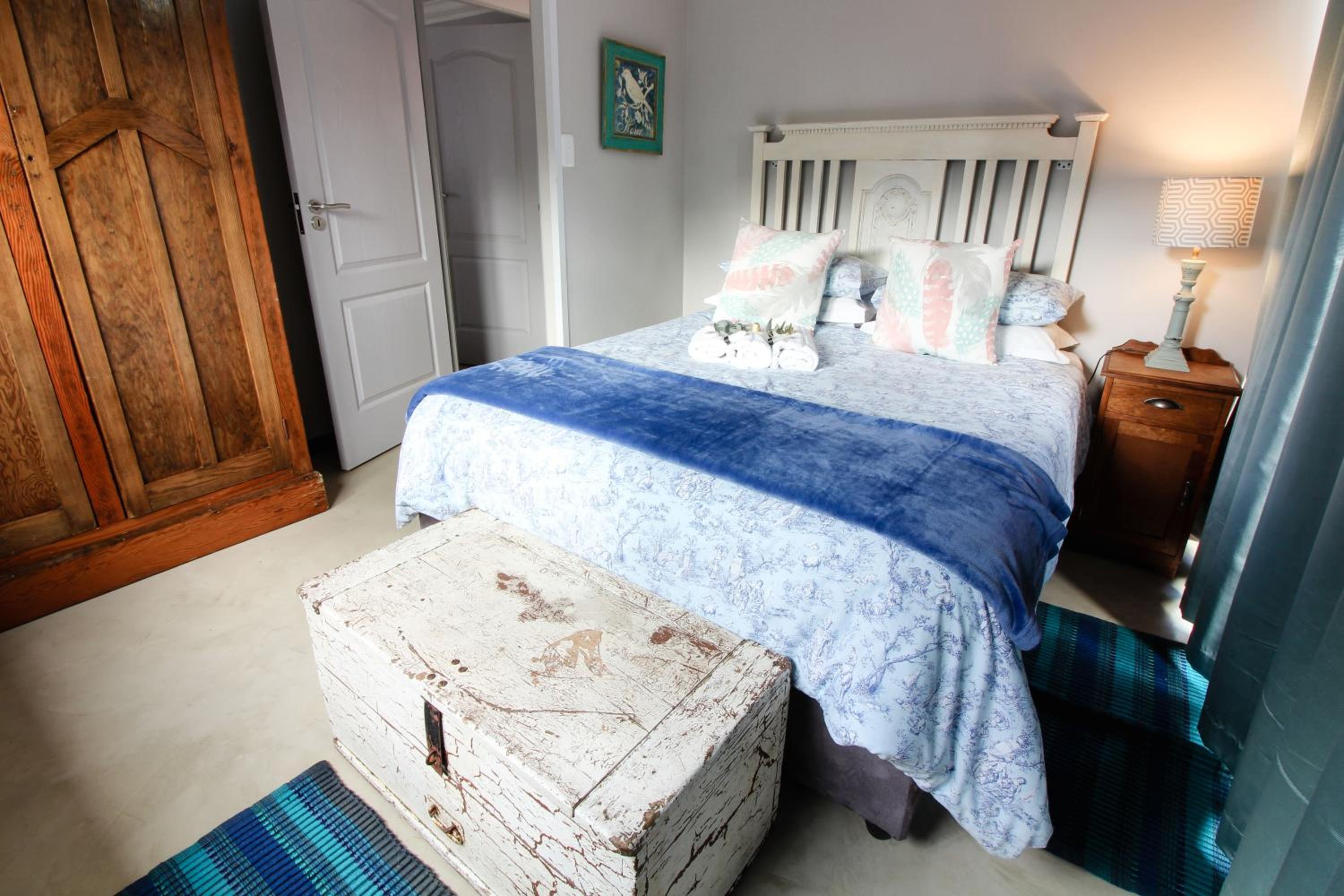 Two-Bedroom Apartment (6 Adults)